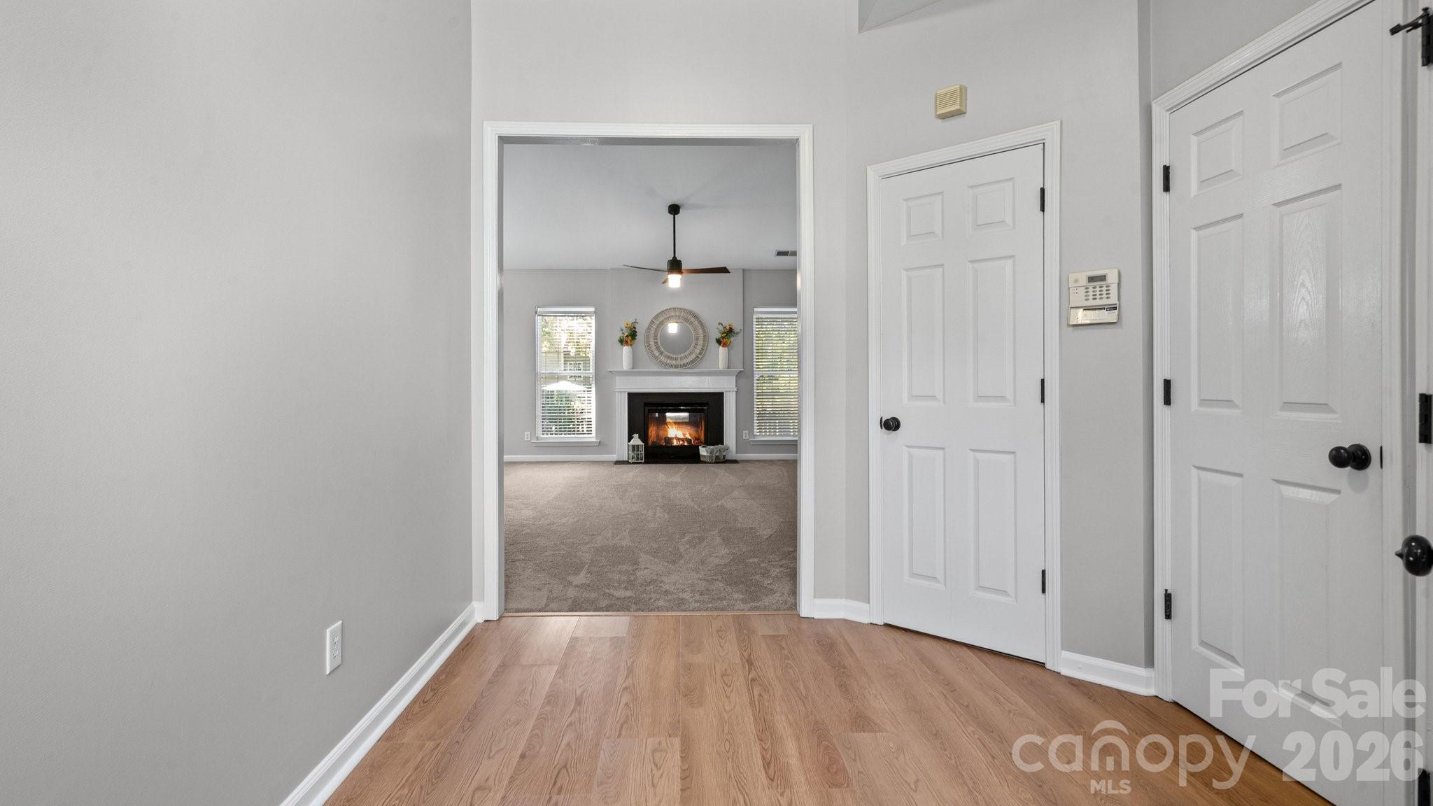 6653 Allness Glen Lane — Charlotte