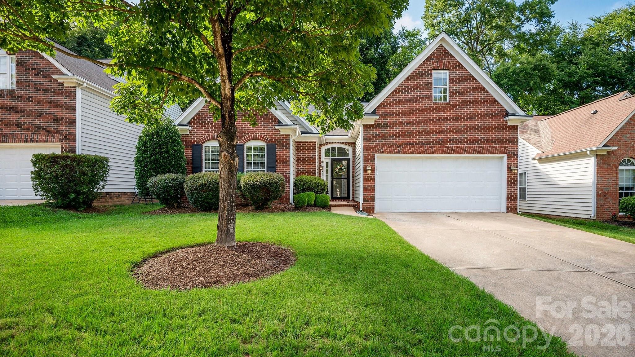 6653 Allness Glen Lane — Charlotte