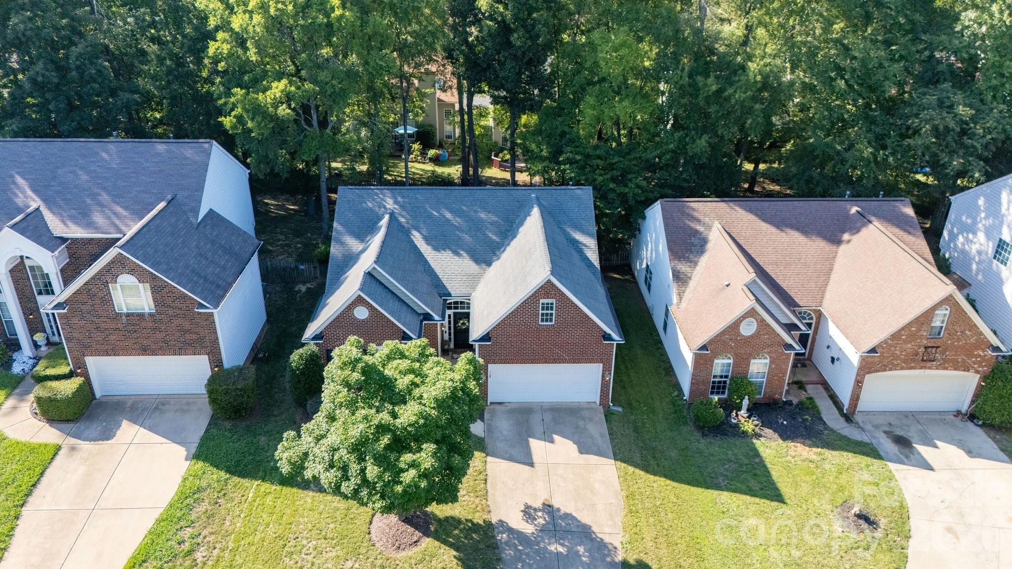 6653 Allness Glen Lane — Charlotte