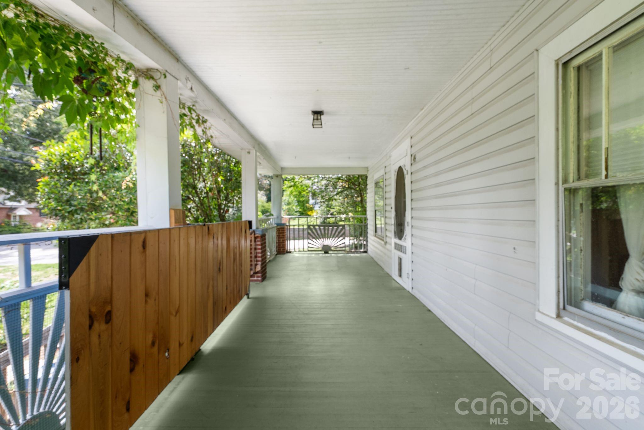 49 Church Street — Weaverville