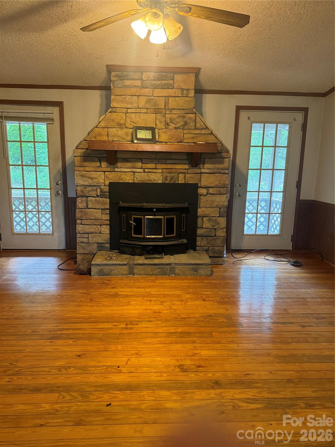 284 Paul Gosnell Road — Marshall