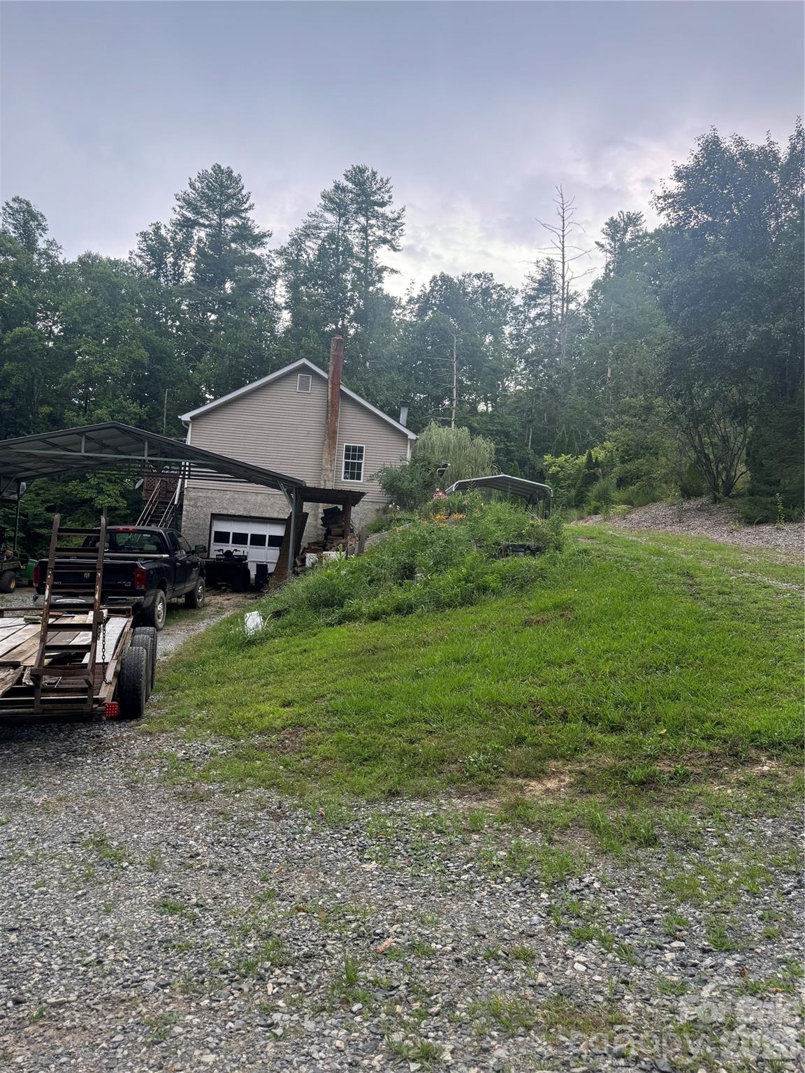 284 Paul Gosnell Road — Marshall
