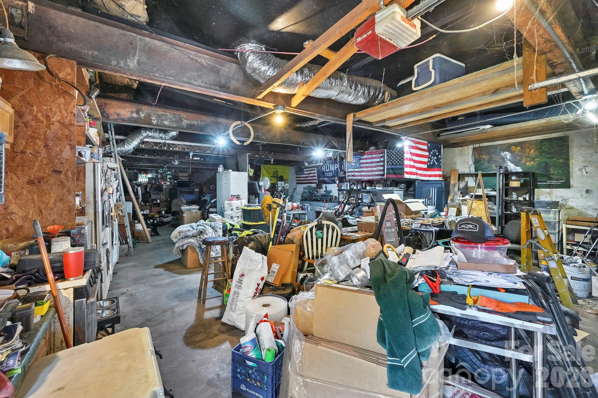 284 Paul Gosnell Road — Marshall
