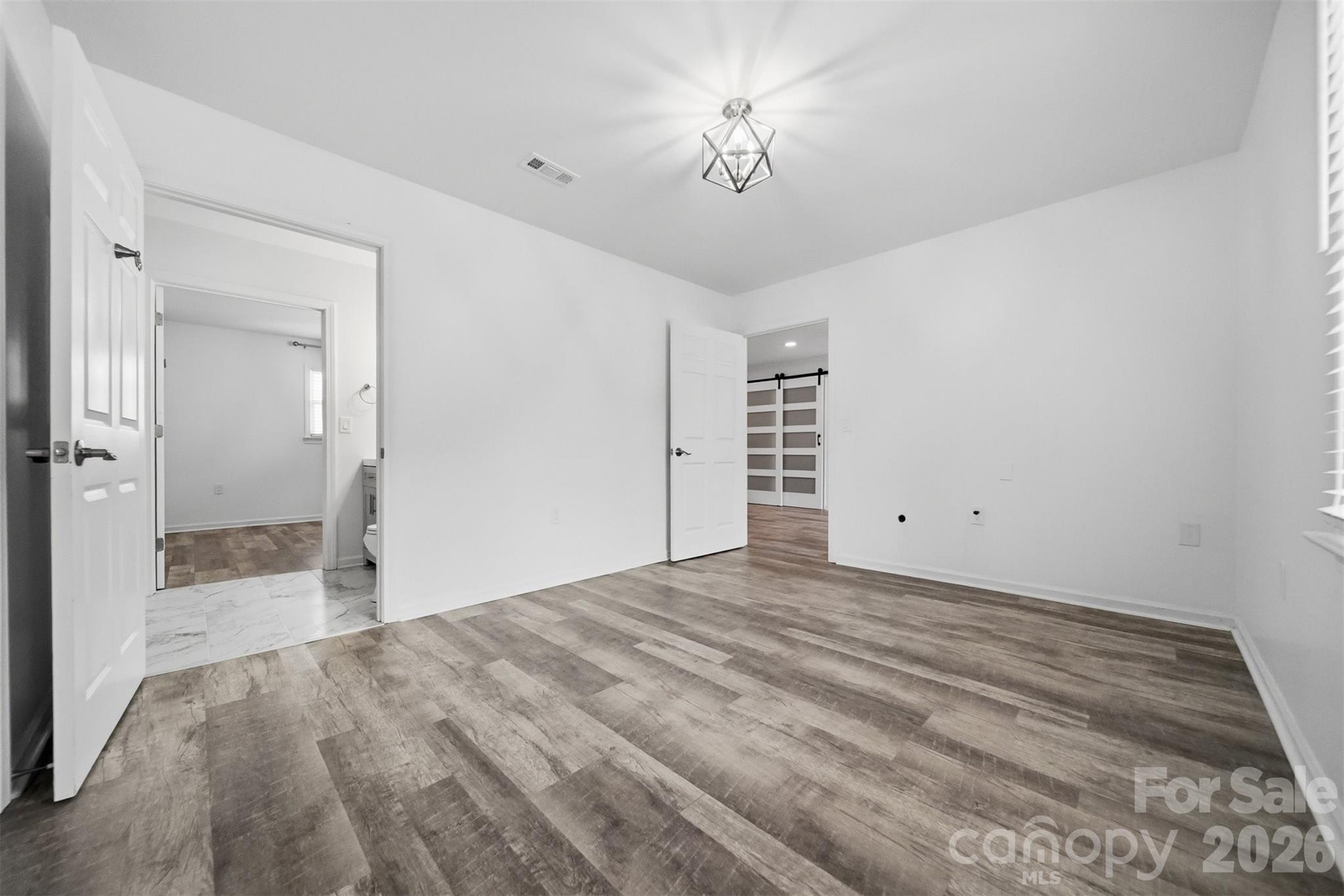 115 23rd Street NW #25 — Hickory