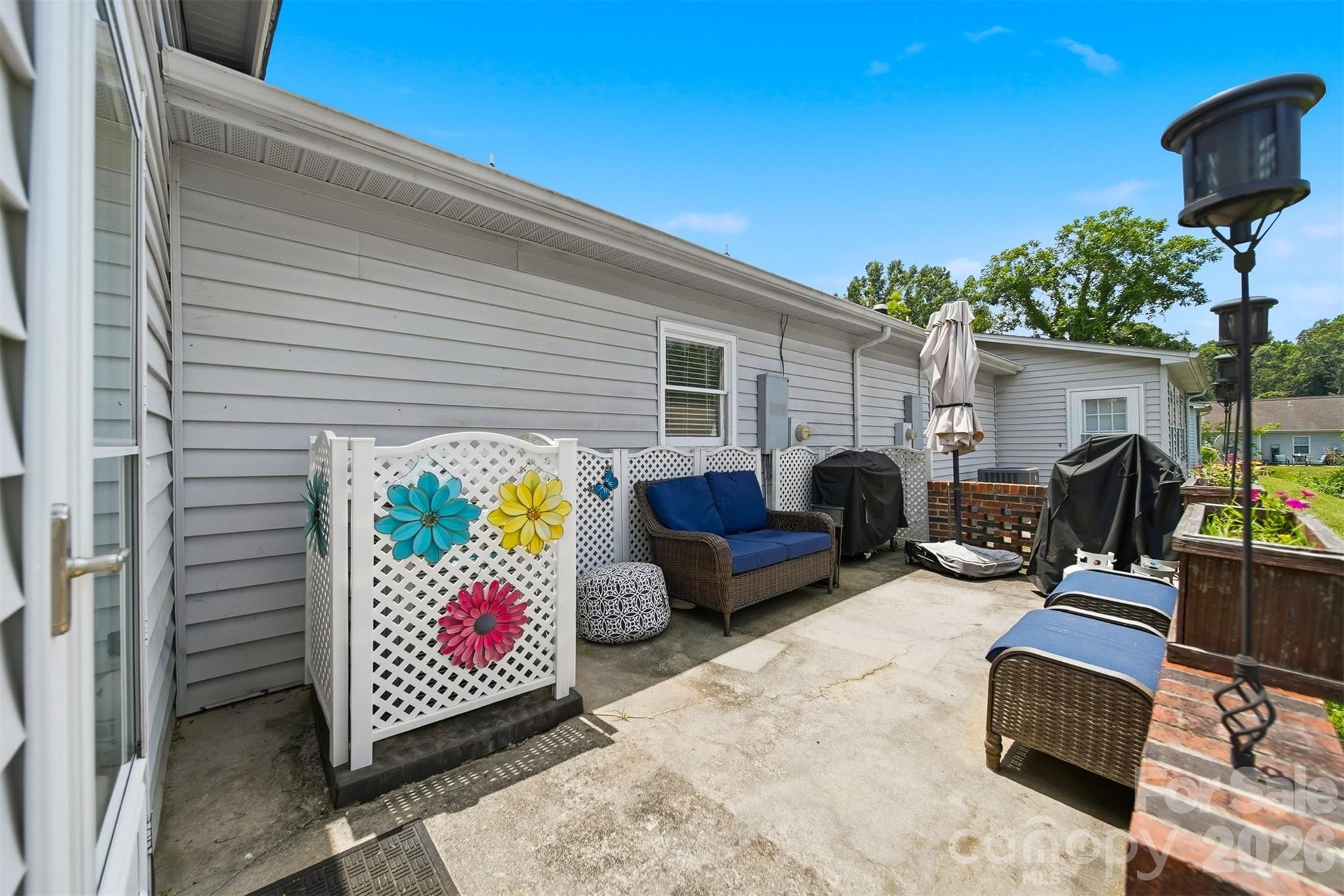 115 23rd Street NW #25 — Hickory