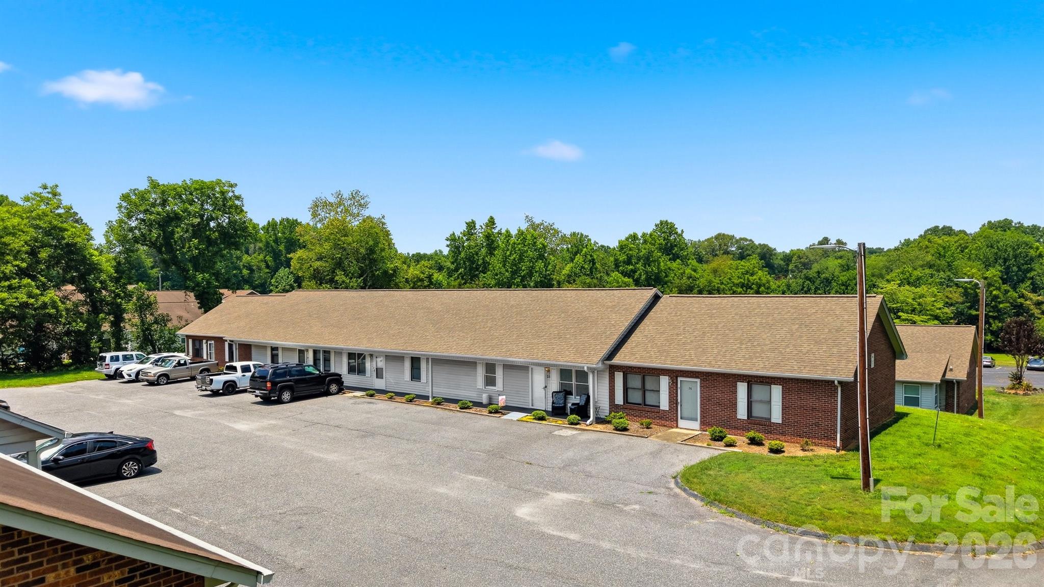 115 23rd Street NW #25 — Hickory