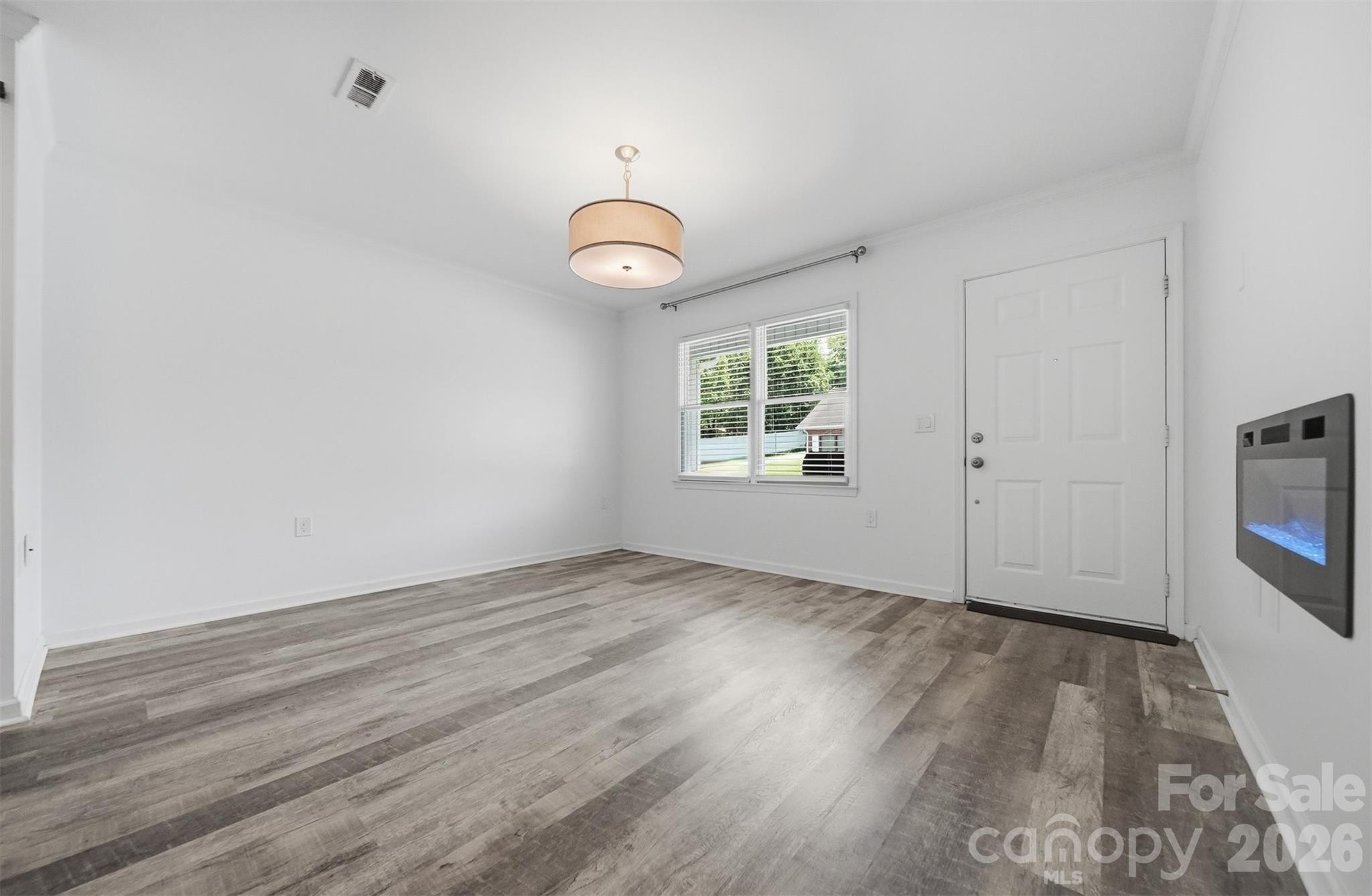 115 23rd Street NW #25 — Hickory