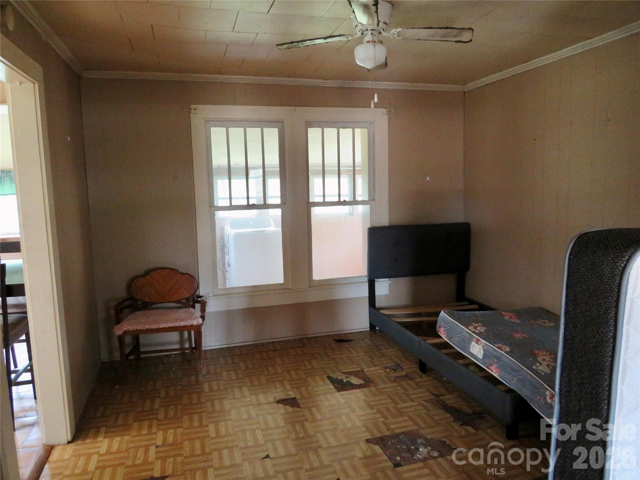 601 Providence Road — Forest City