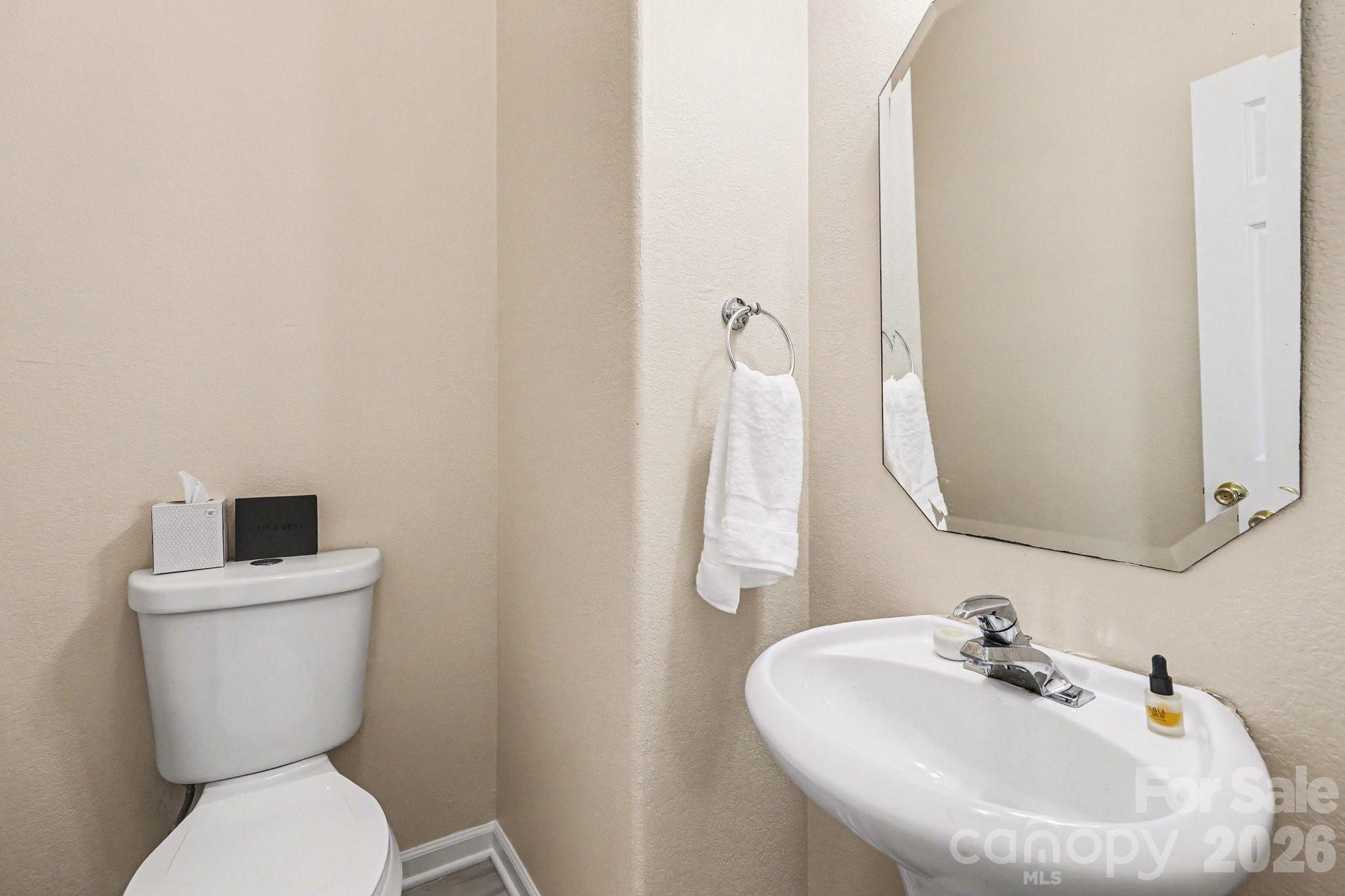 8601 Sawleaf Court #46 — Charlotte