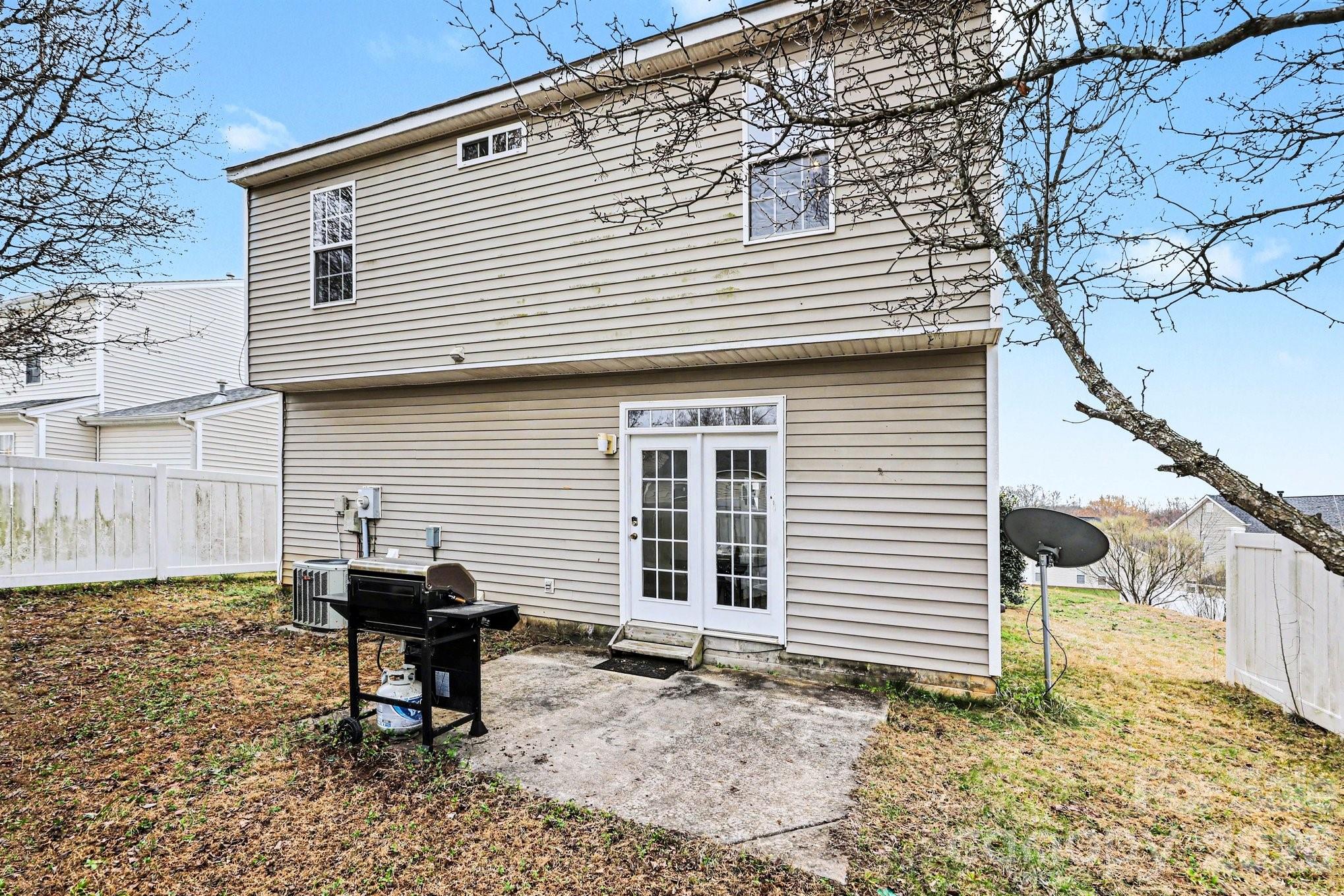 8601 Sawleaf Court #46 — Charlotte
