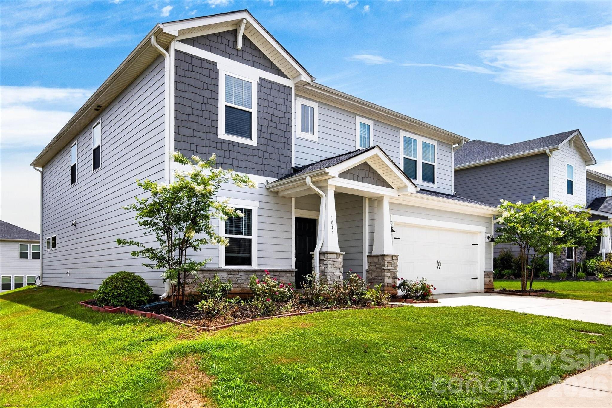 1041 Red Apple Street — Monroe