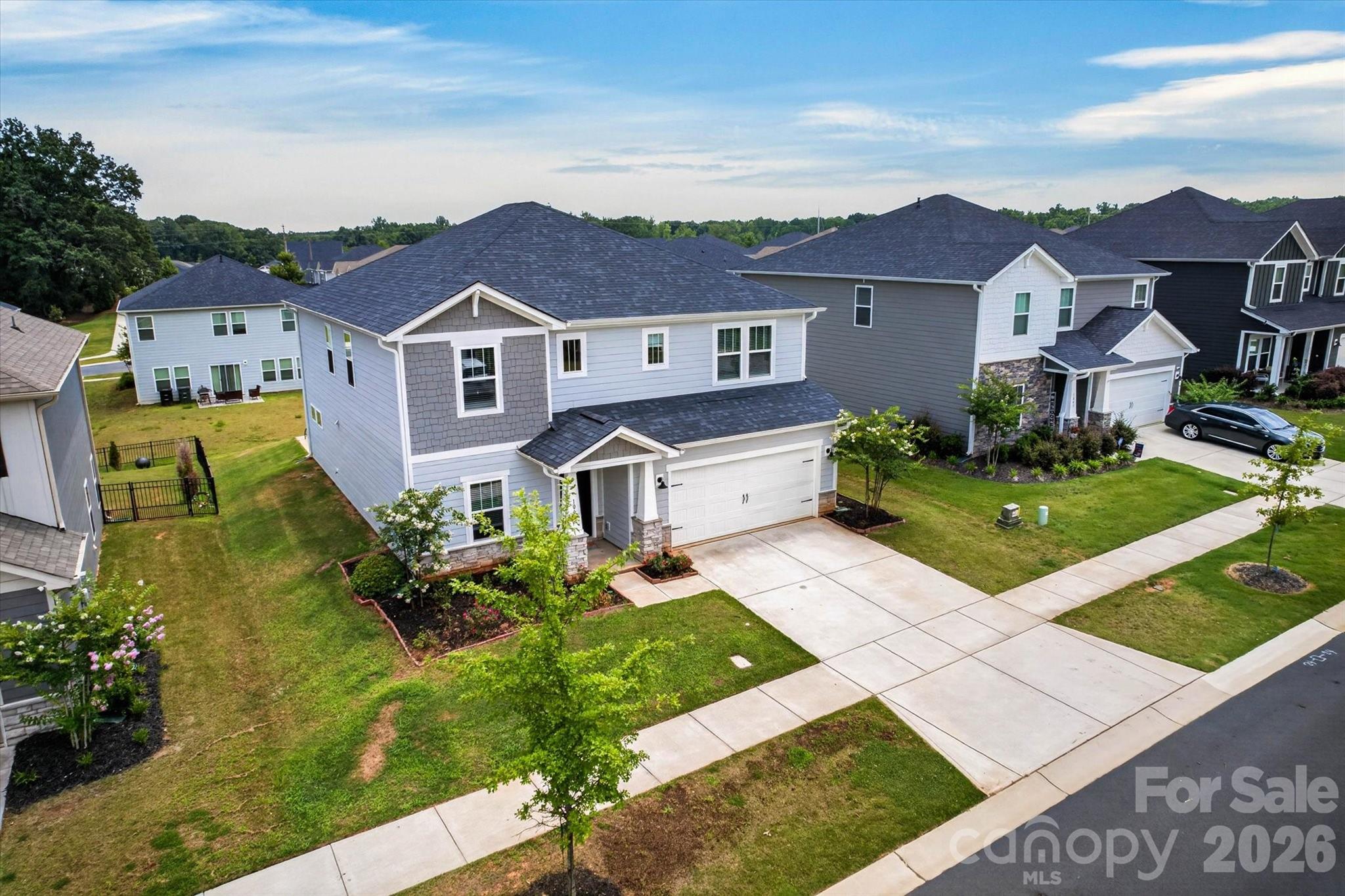 1041 Red Apple Street — Monroe
