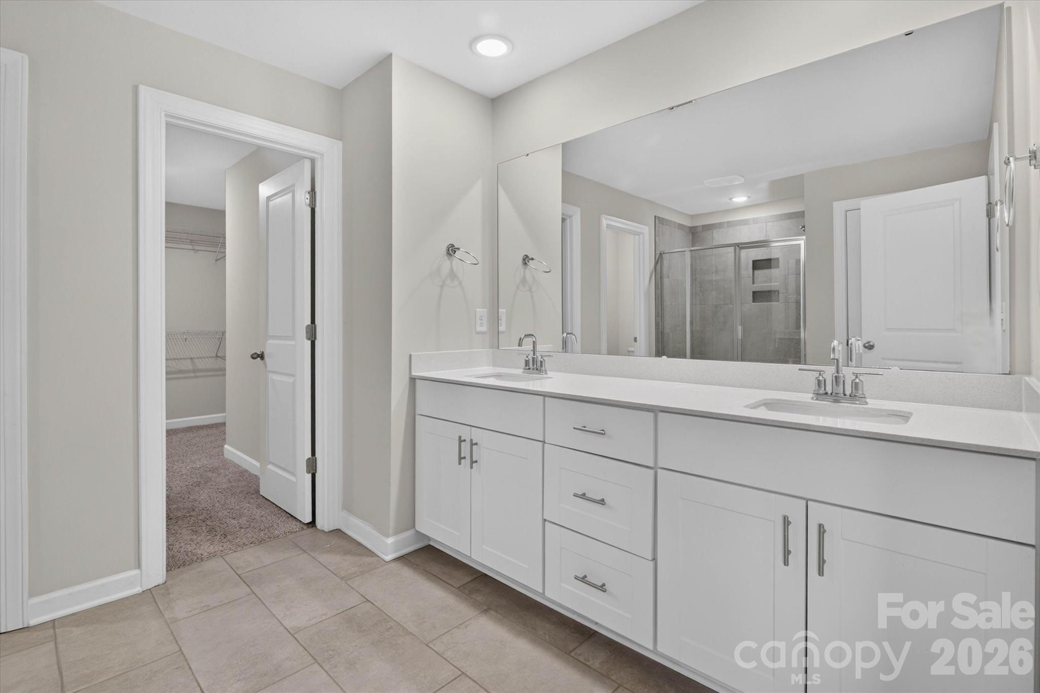 1041 Red Apple Street — Monroe