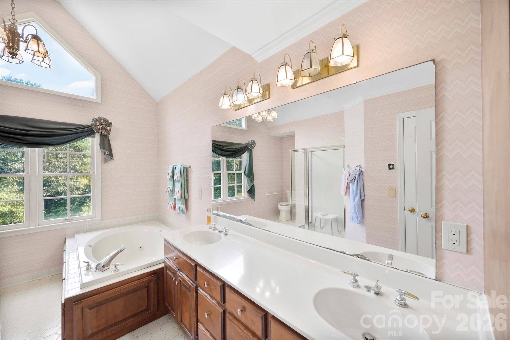 1568 Wheaton Way NW — Concord
