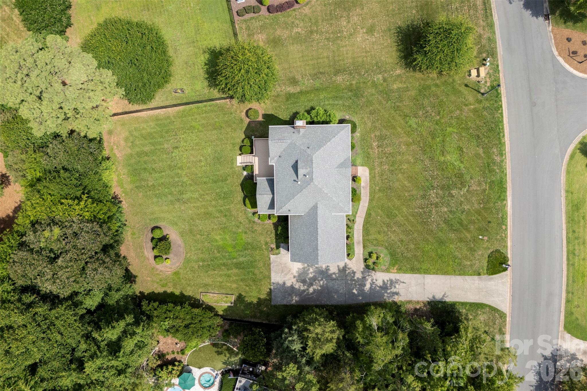 1568 Wheaton Way NW — Concord