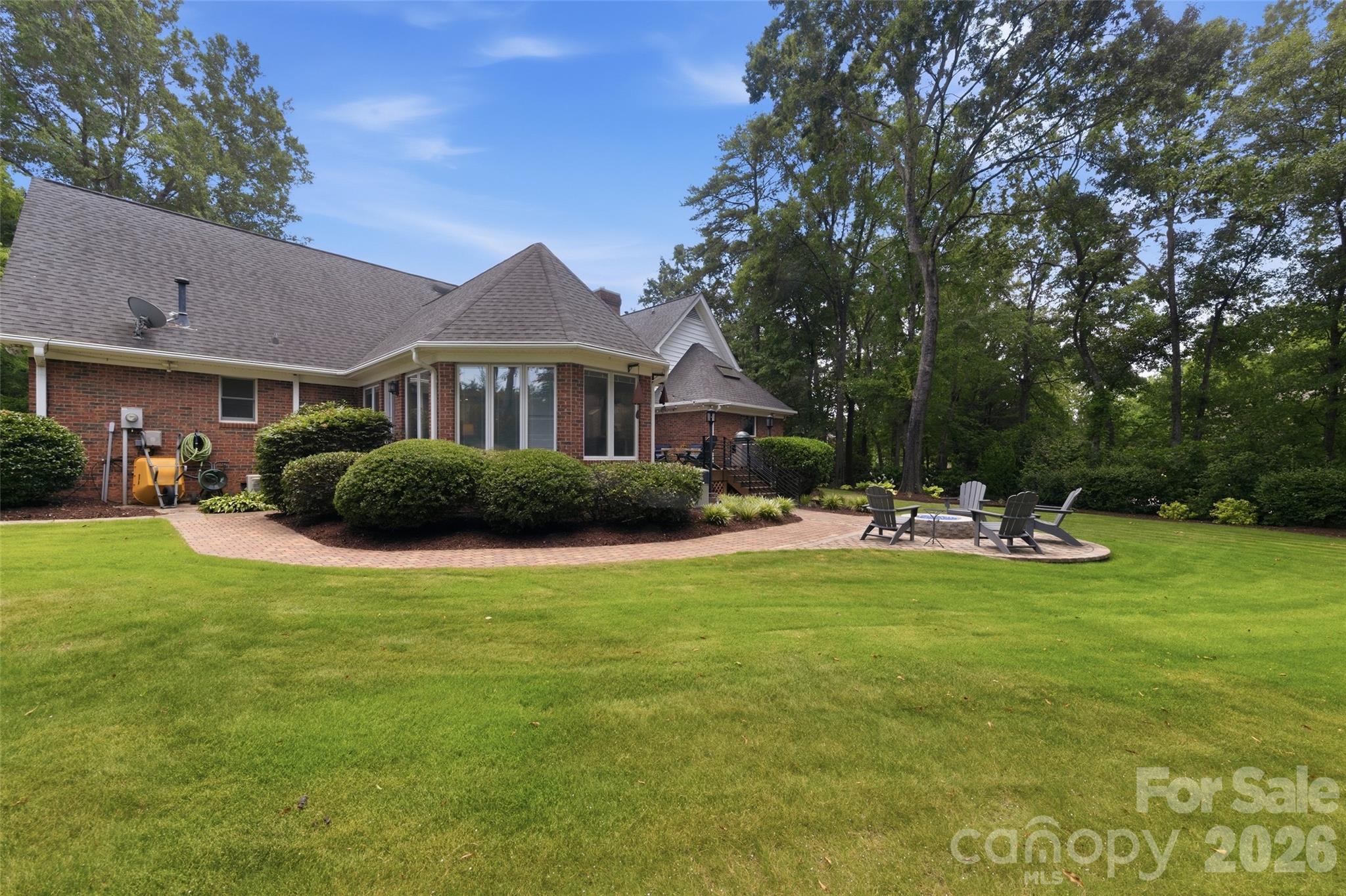 208 Kelly Court — Fort Mill