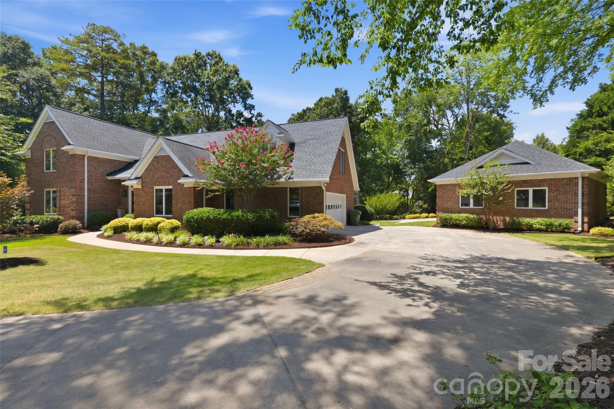 208 Kelly Court — Fort Mill