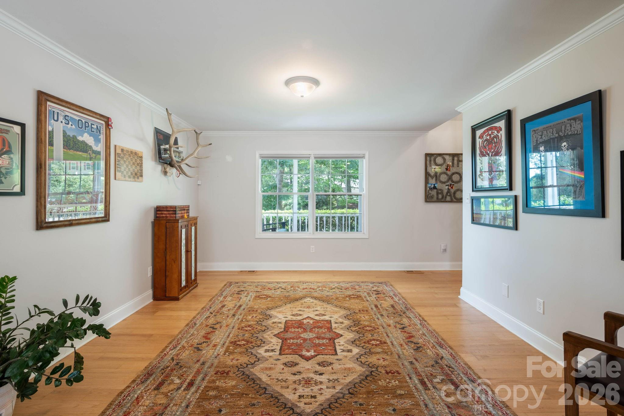 843 W J Street — Newton