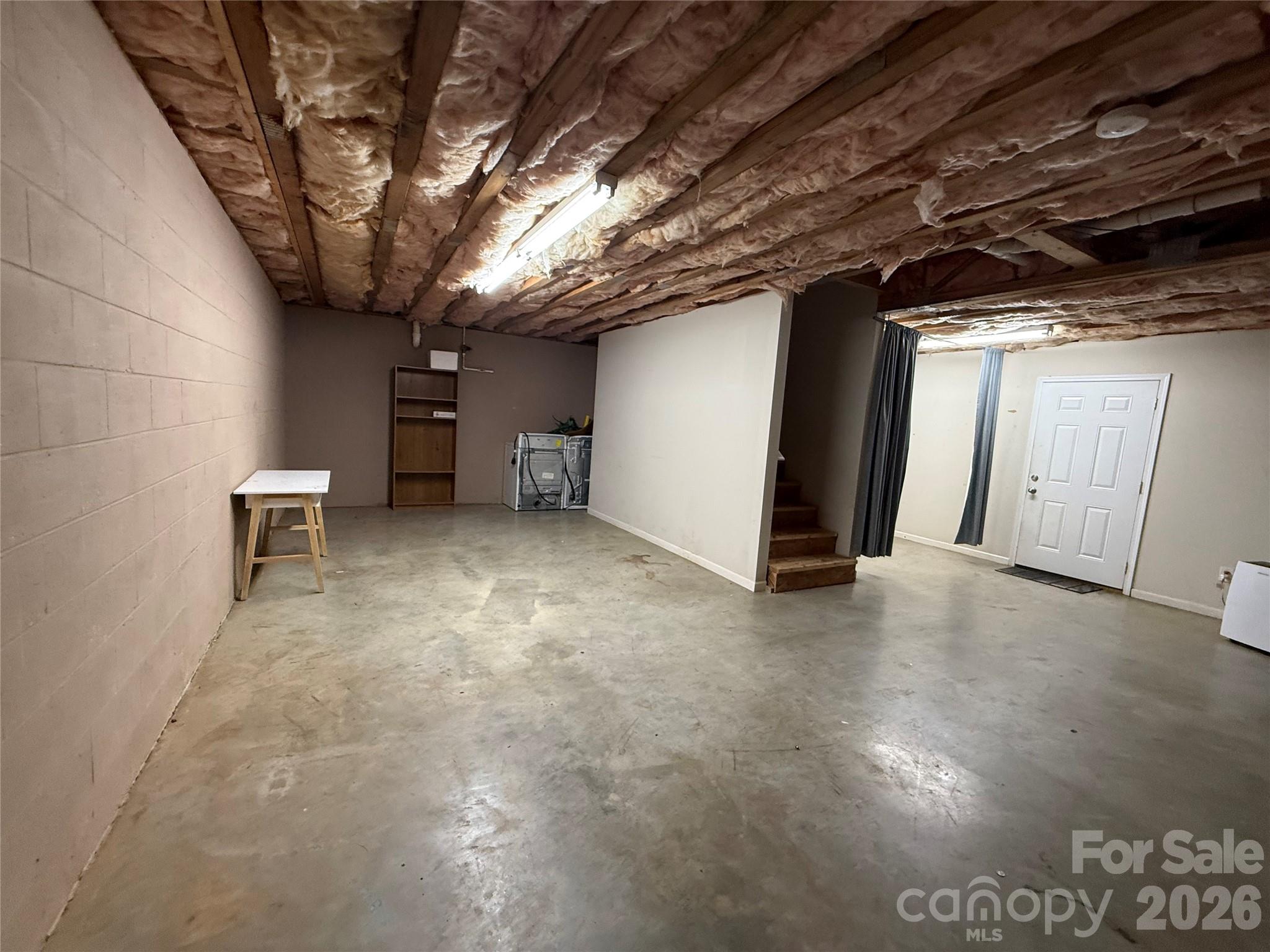 153 Deer Creek Drive — Hudson
