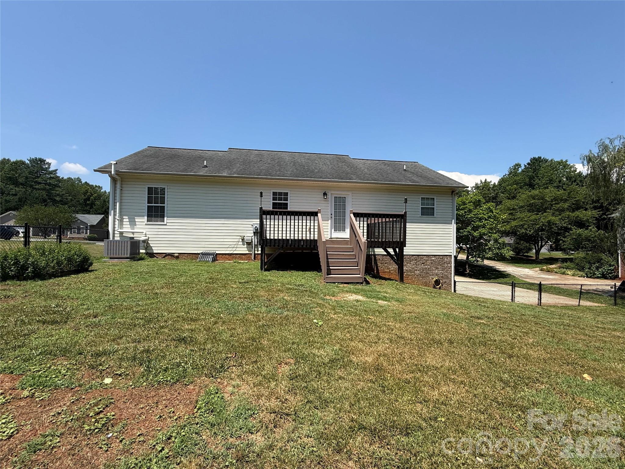 153 Deer Creek Drive — Hudson