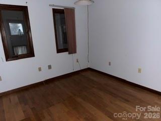 317 Low Bridge Road — Forest City