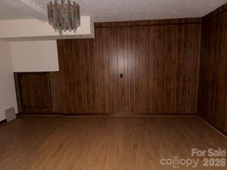 317 Low Bridge Road — Forest City