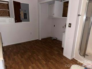 317 Low Bridge Road — Forest City