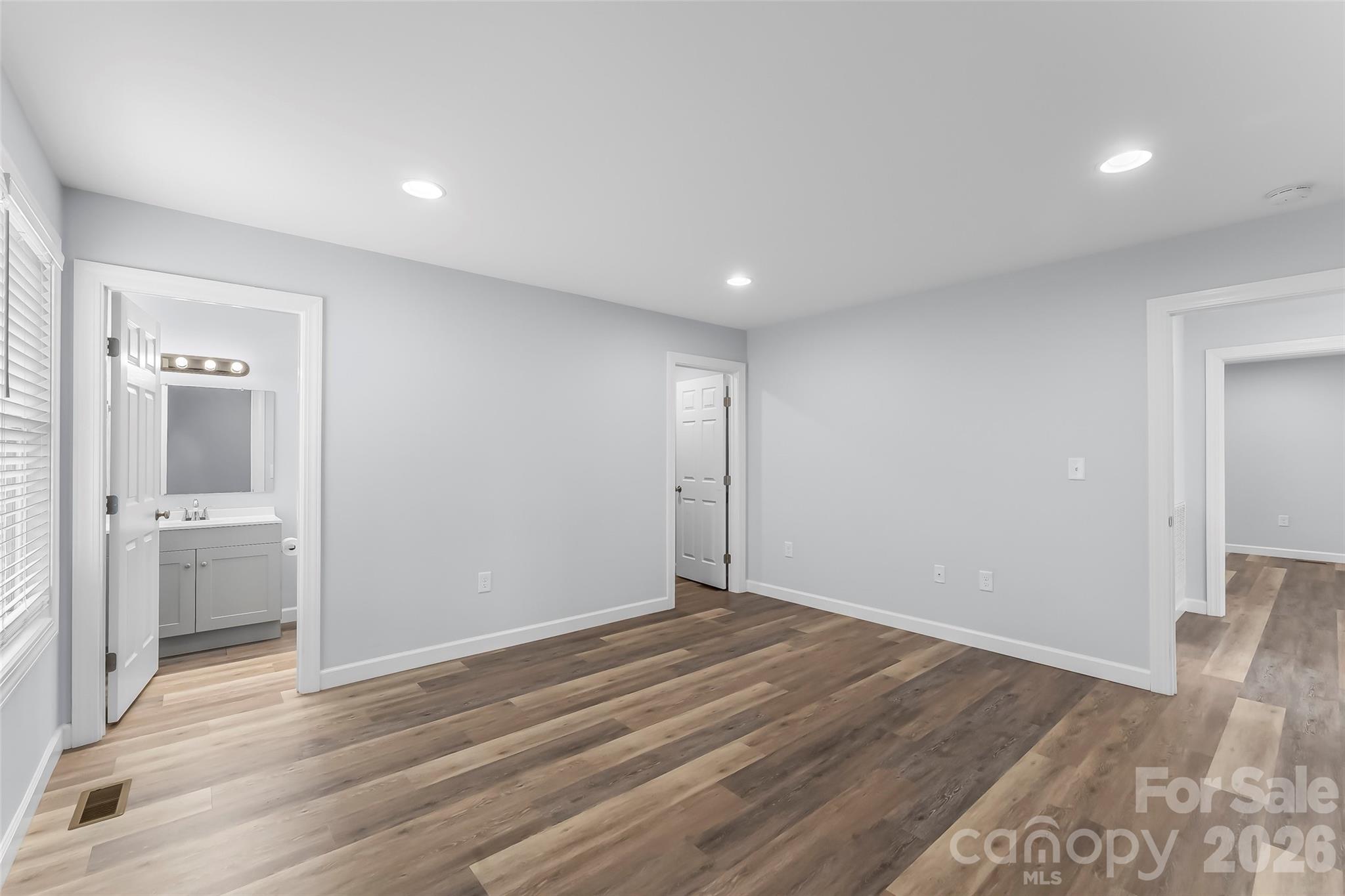 112 Elm Street — Morganton