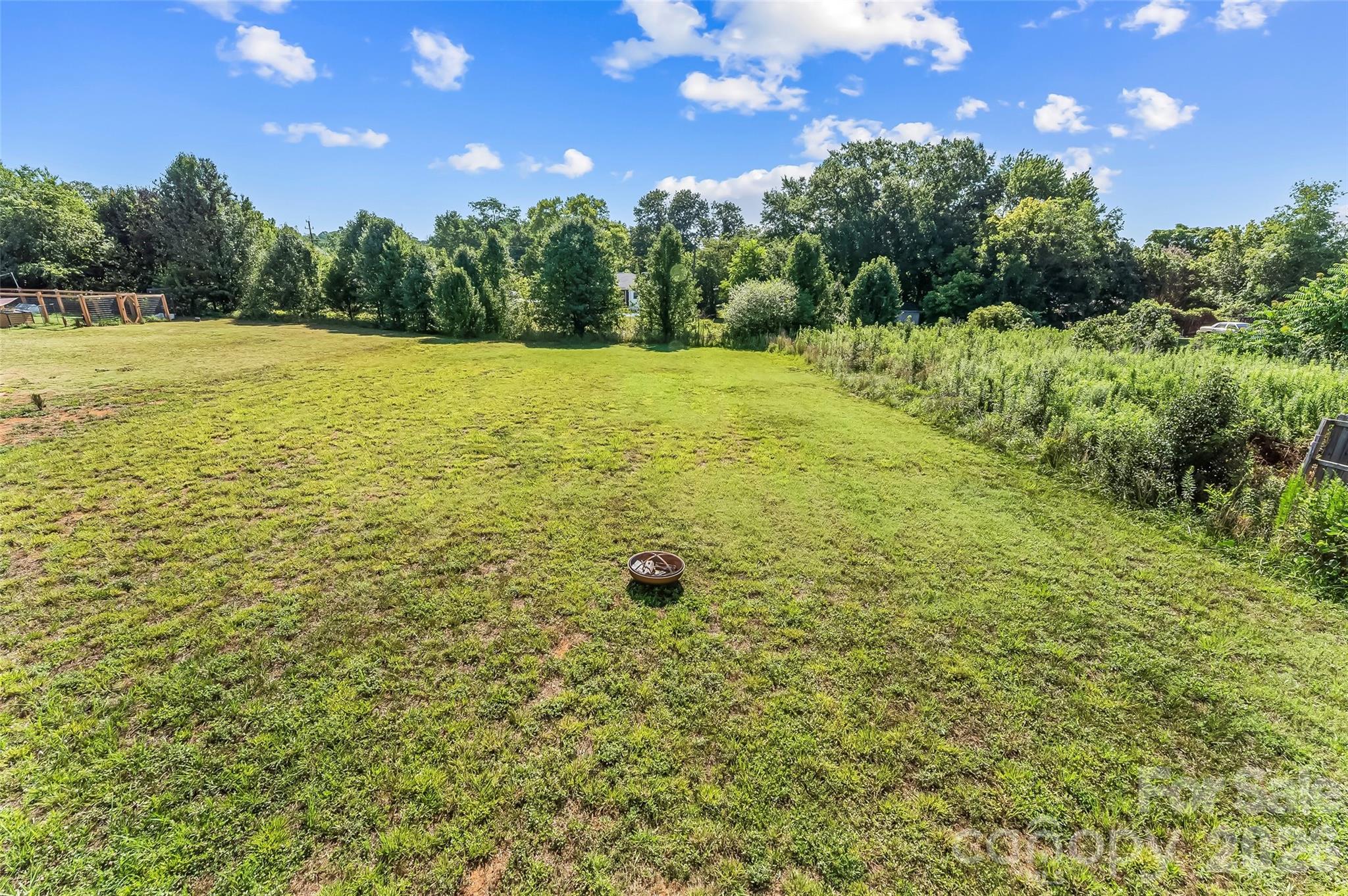 112 Elm Street — Morganton