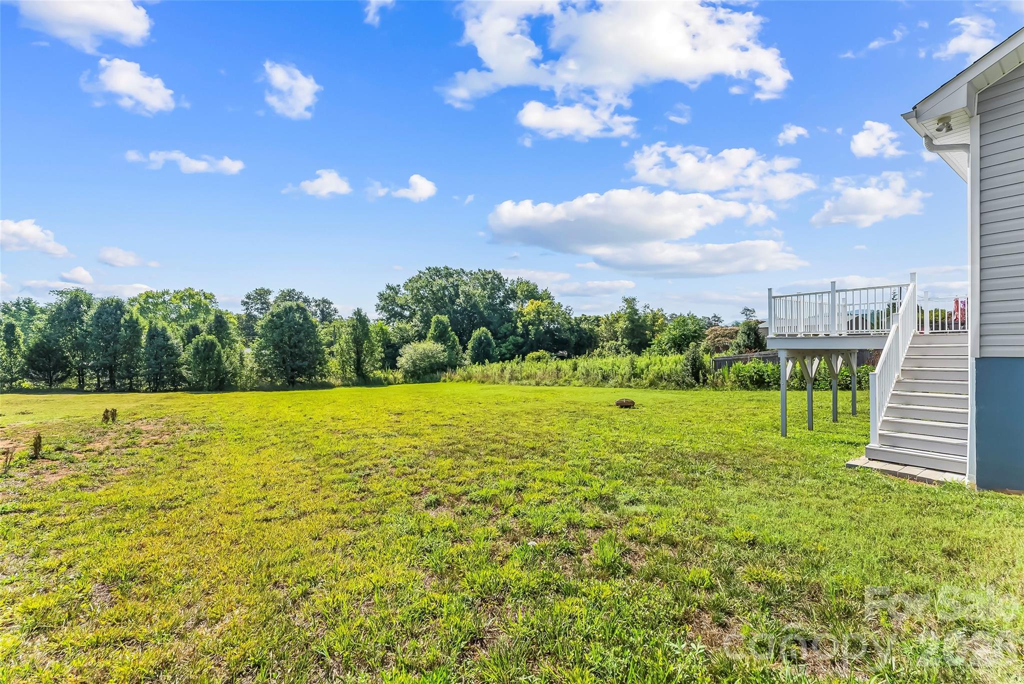 112 Elm Street — Morganton