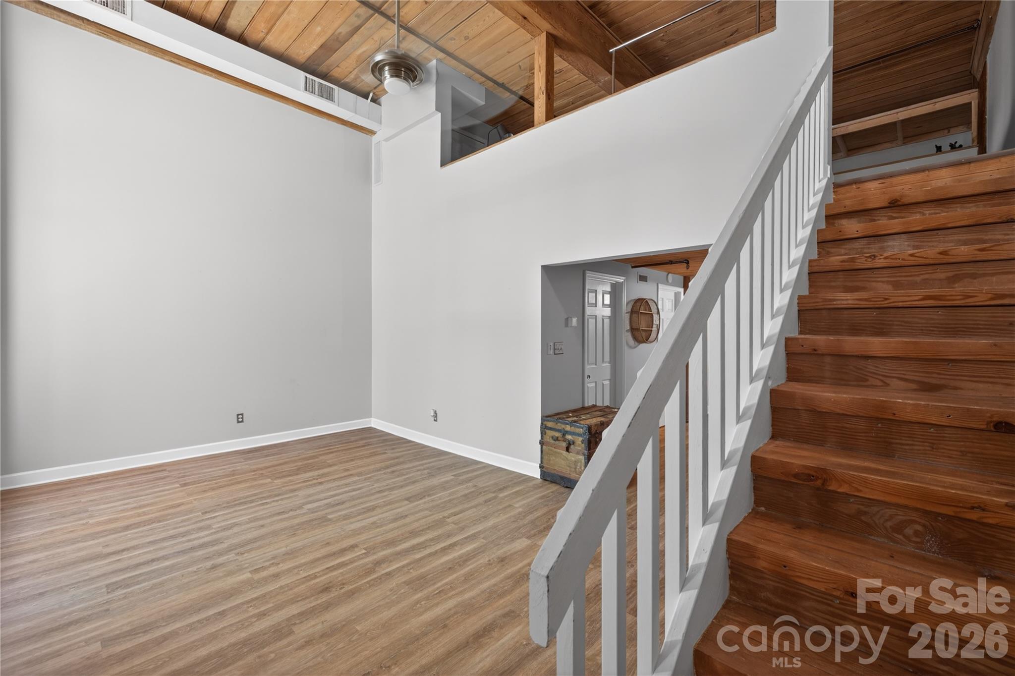 201 S Hoskins Road #121 — Charlotte
