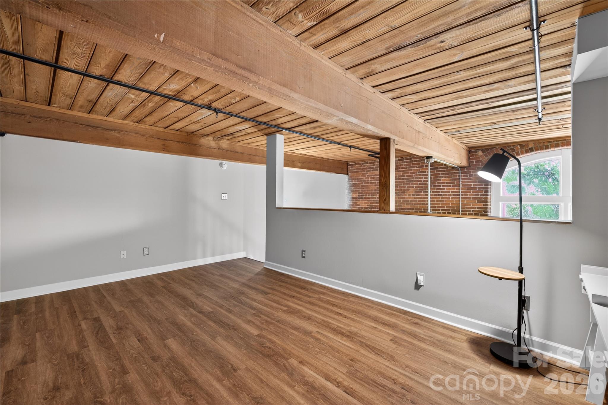 201 S Hoskins Road #121 — Charlotte