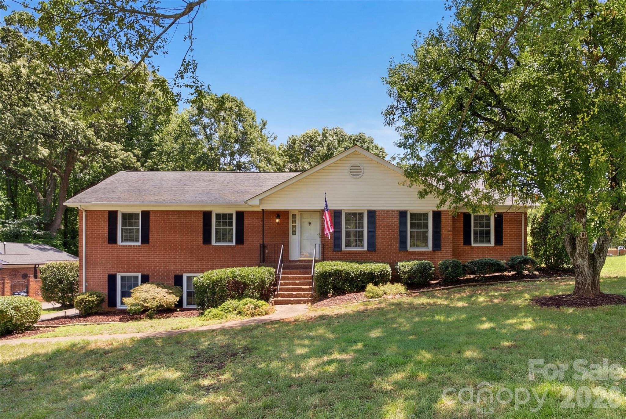 3101 Canterberry Drive — Gastonia