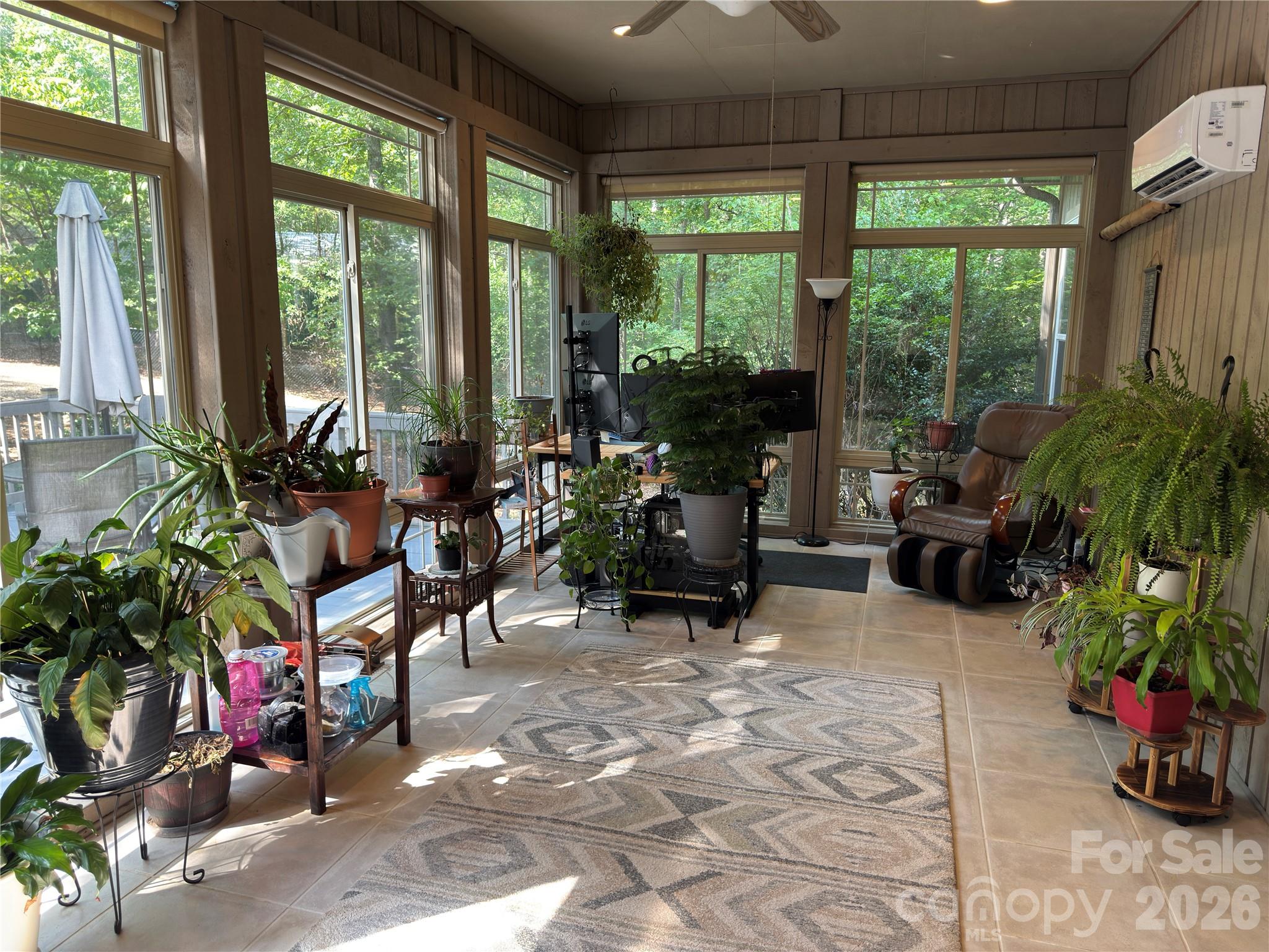 100 Hannah Drive — Mill Spring