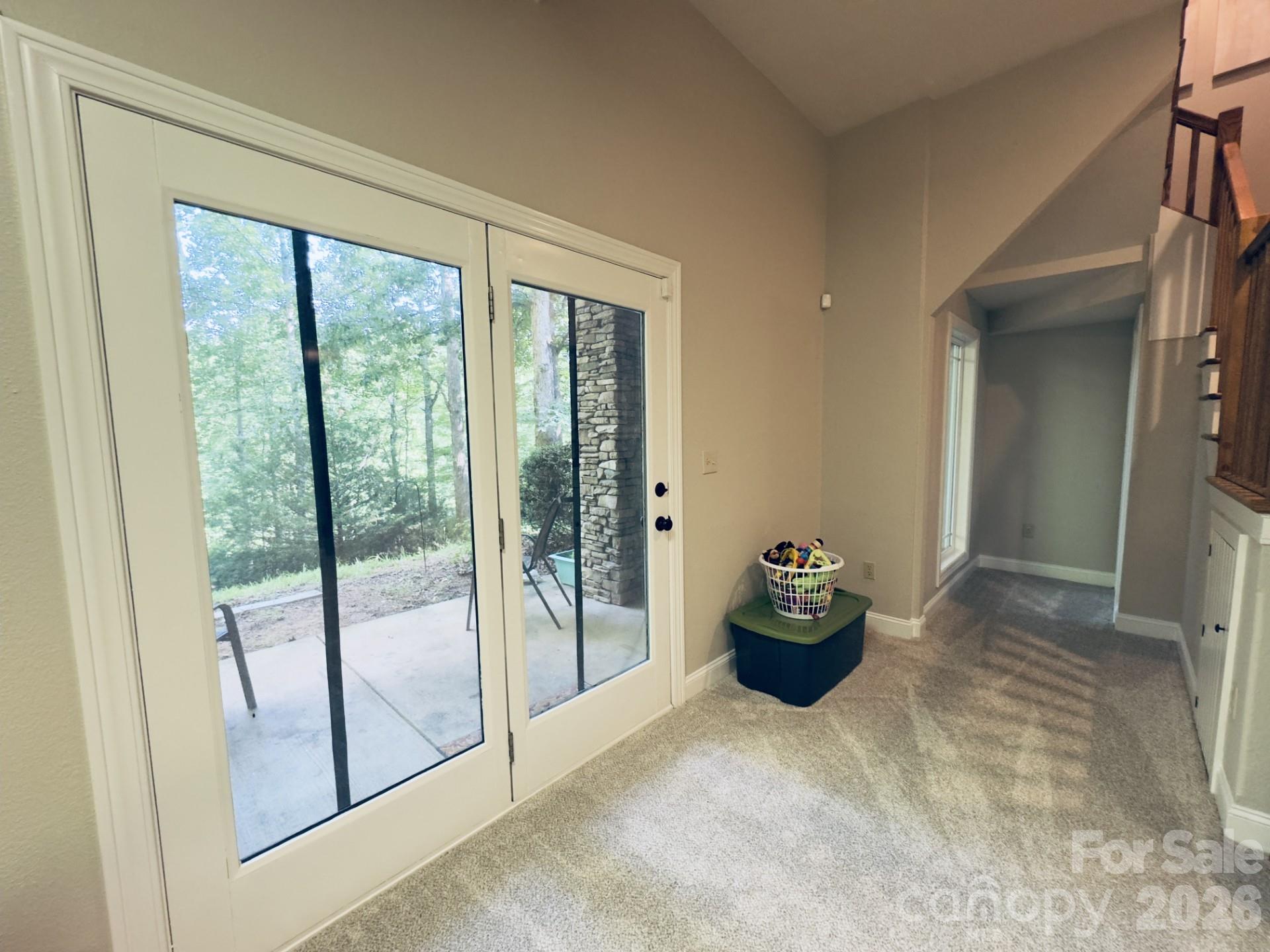 100 Hannah Drive — Mill Spring