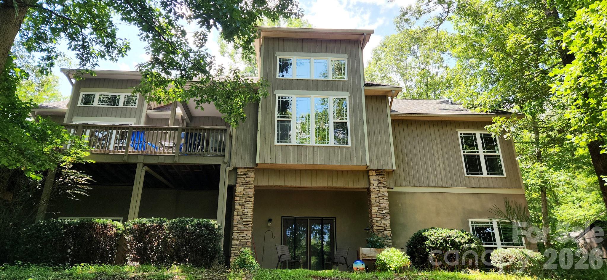 100 Hannah Drive — Mill Spring