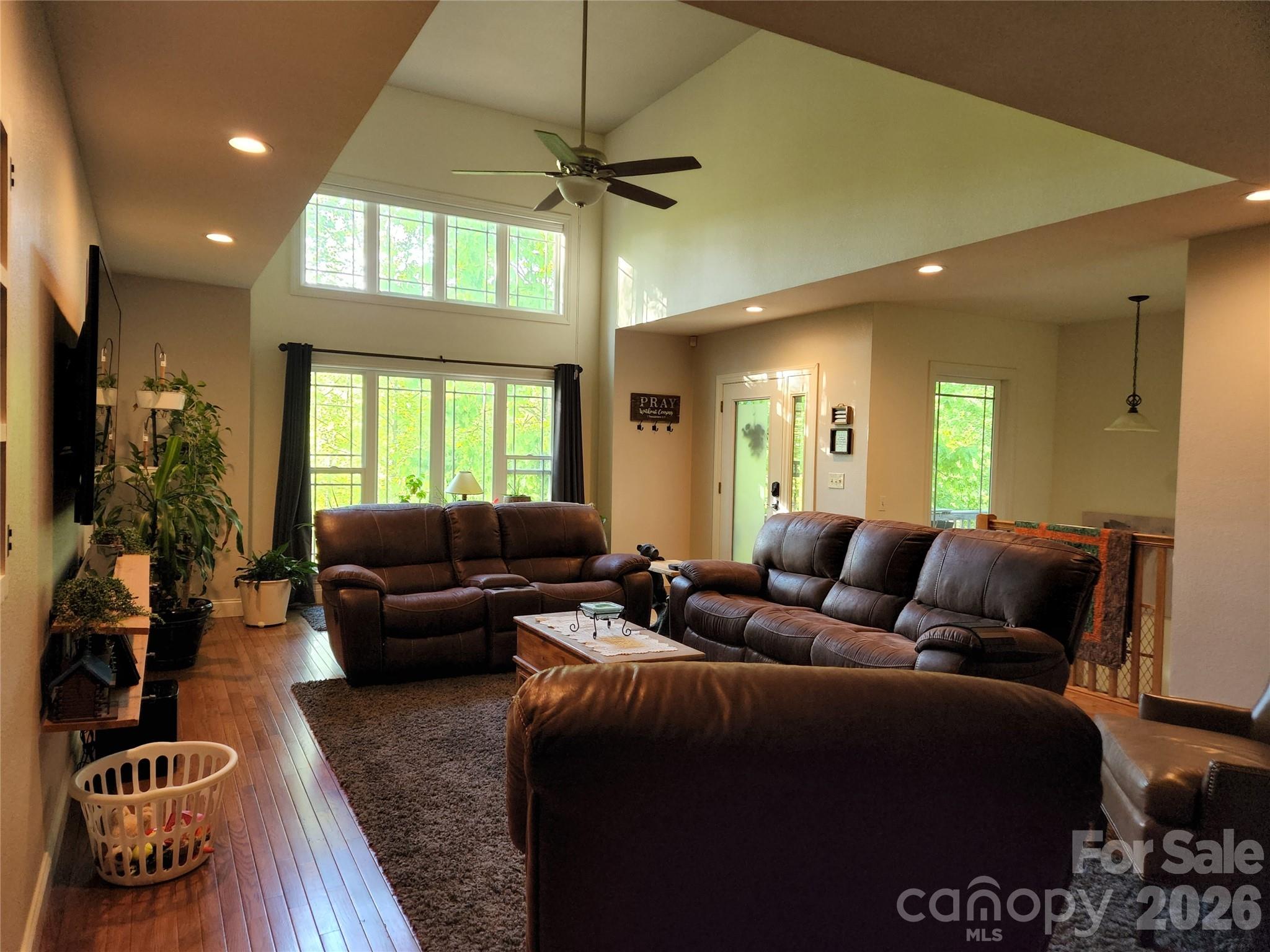 100 Hannah Drive — Mill Spring
