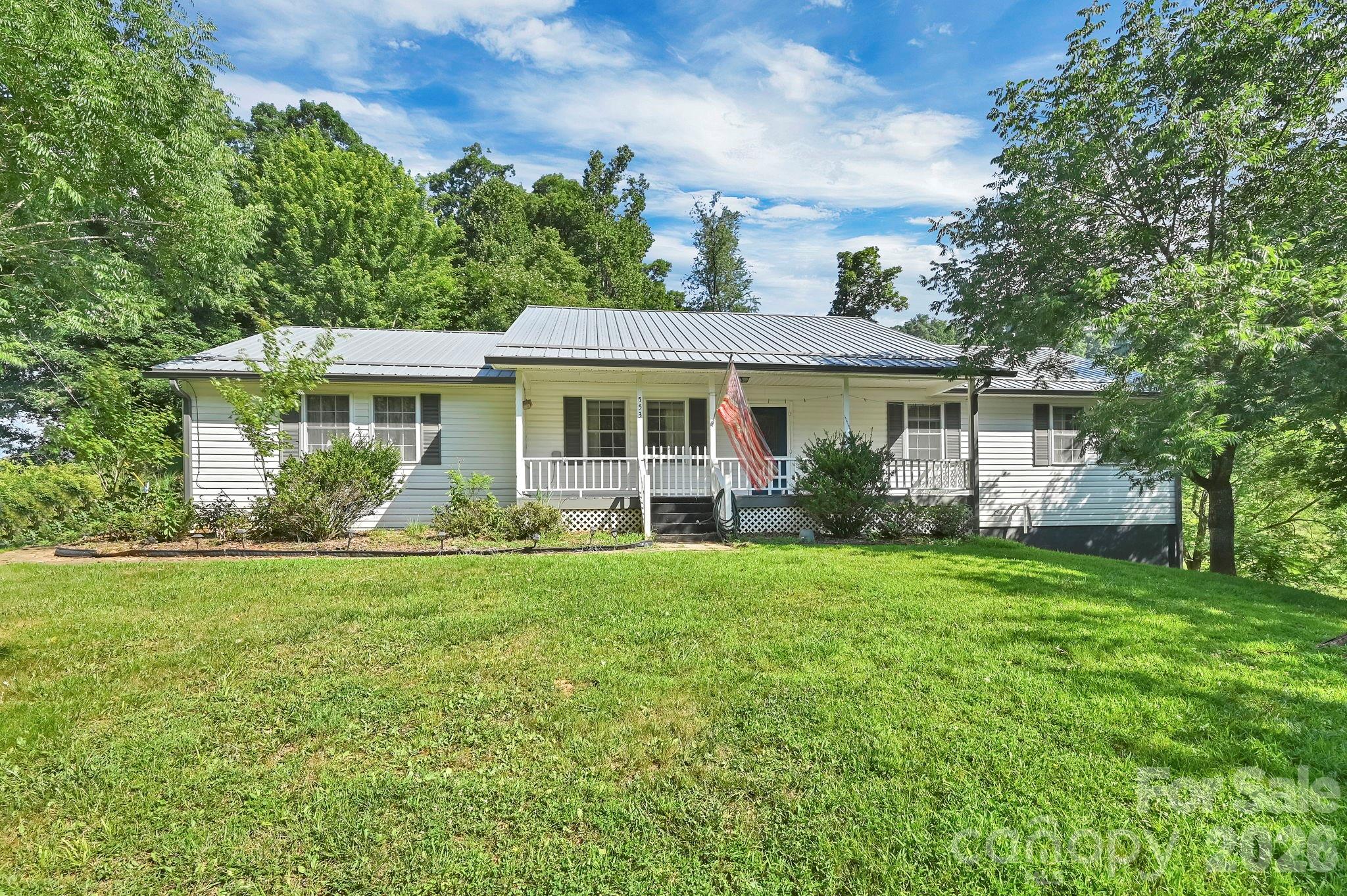 553 Morgan Branch Road — Marshall