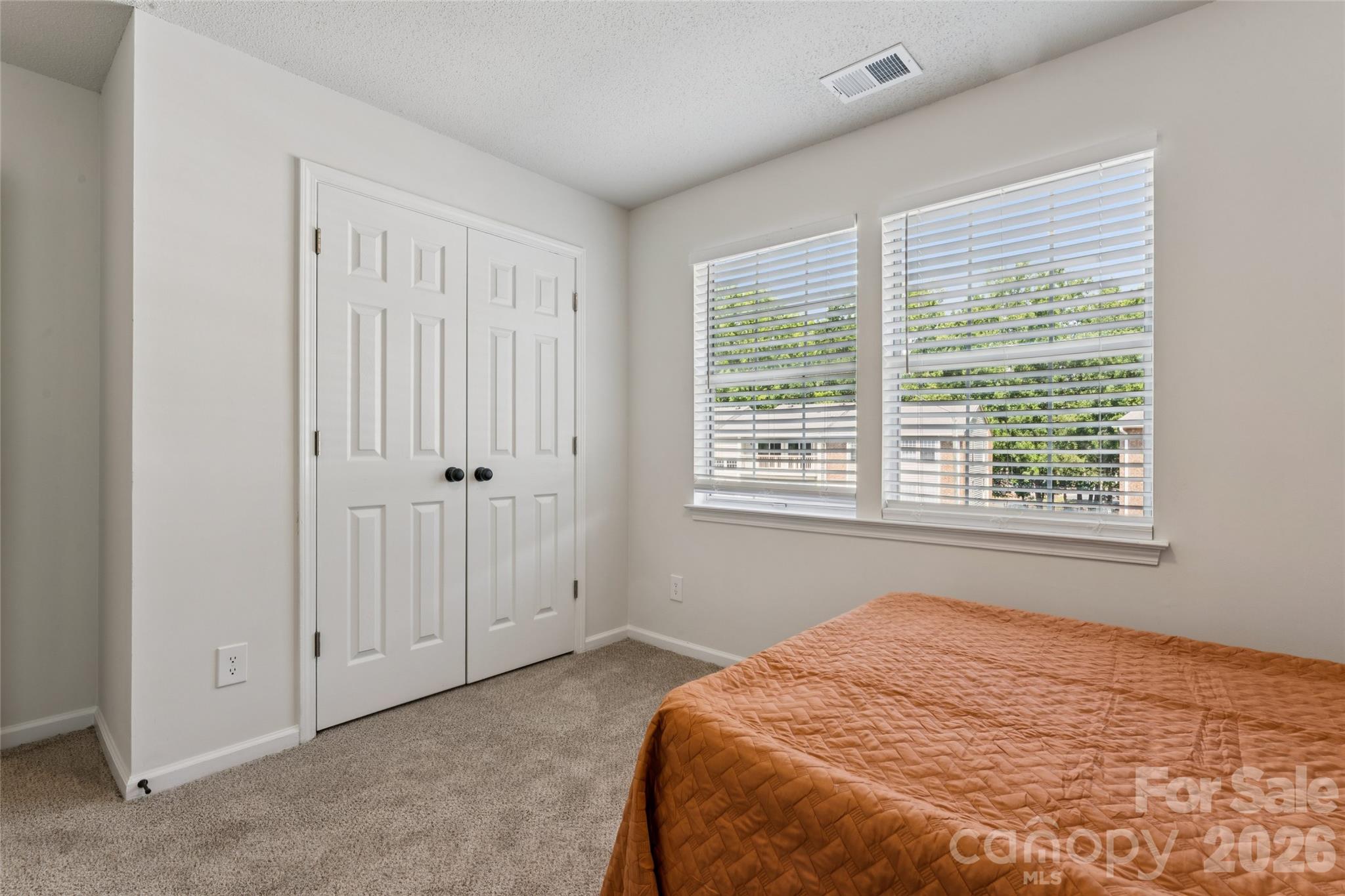 1620 Arlyn Circle #L — Charlotte