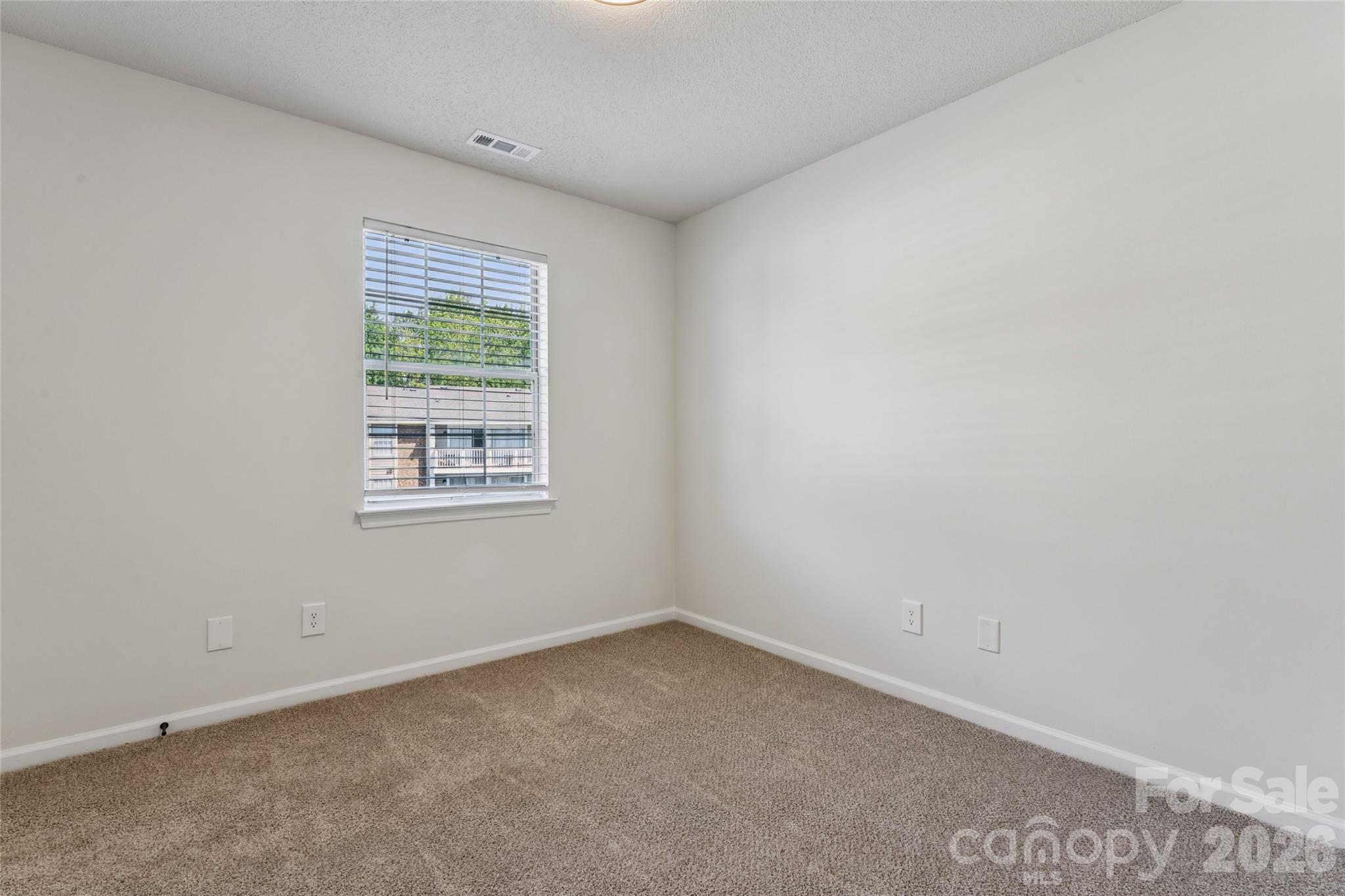 1620 Arlyn Circle #L — Charlotte
