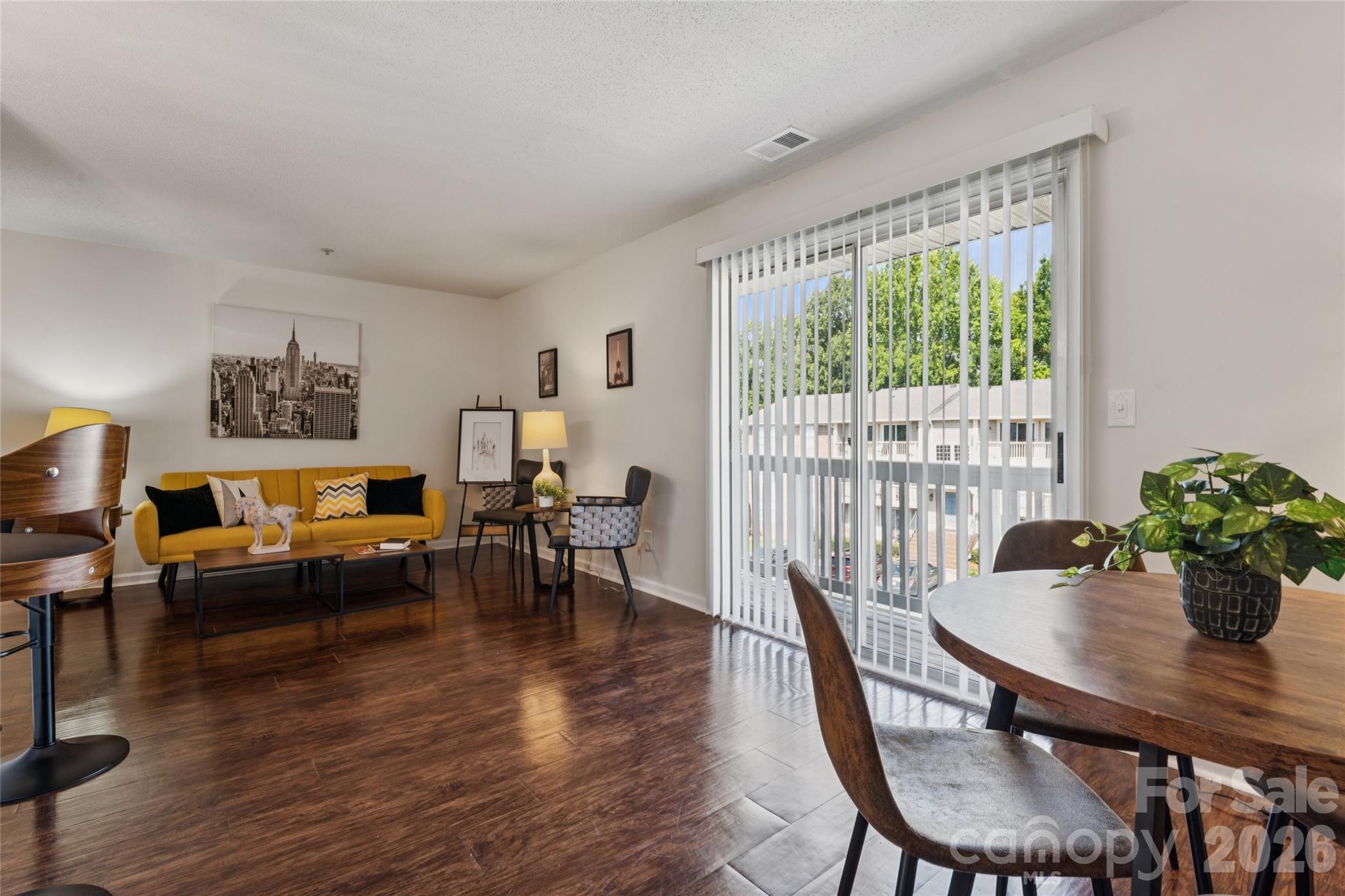 1620 Arlyn Circle #L — Charlotte