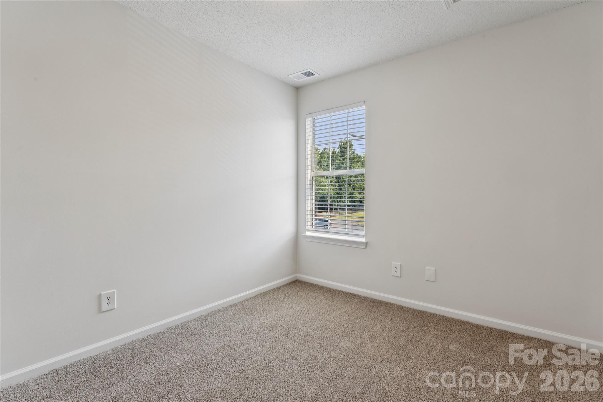 1620 Arlyn Circle #L — Charlotte
