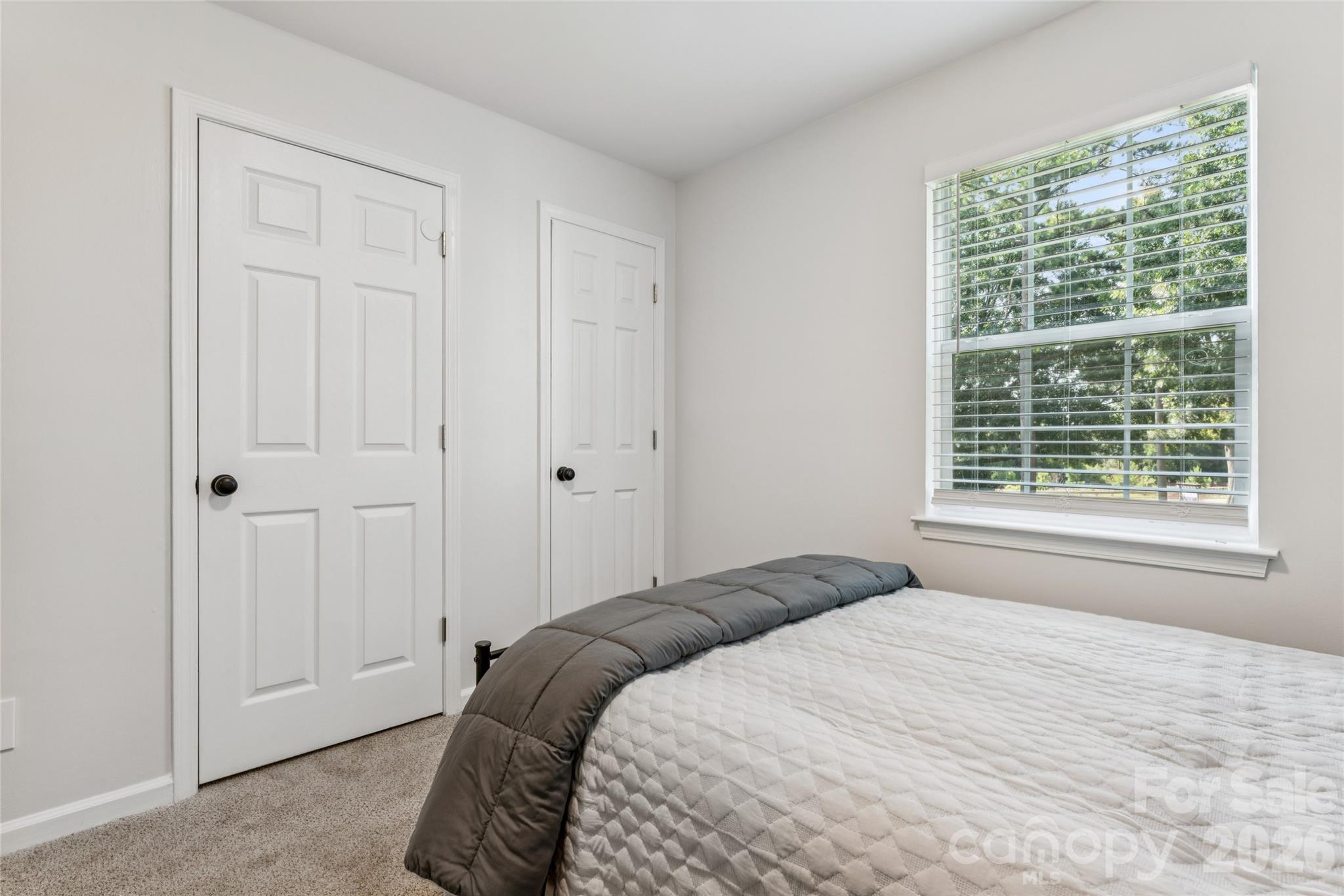 1638 Arlyn Circle #G — Charlotte