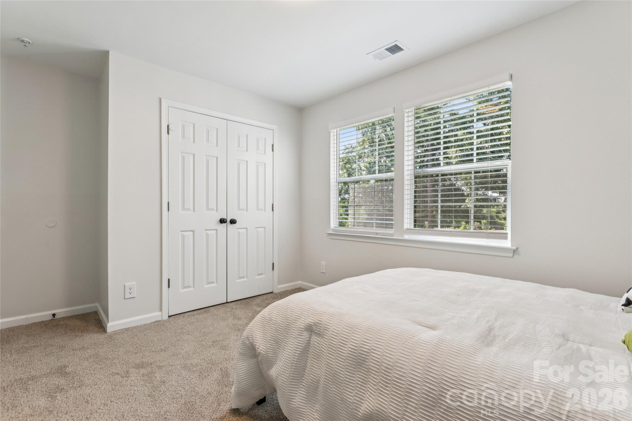 1638 Arlyn Circle #G — Charlotte