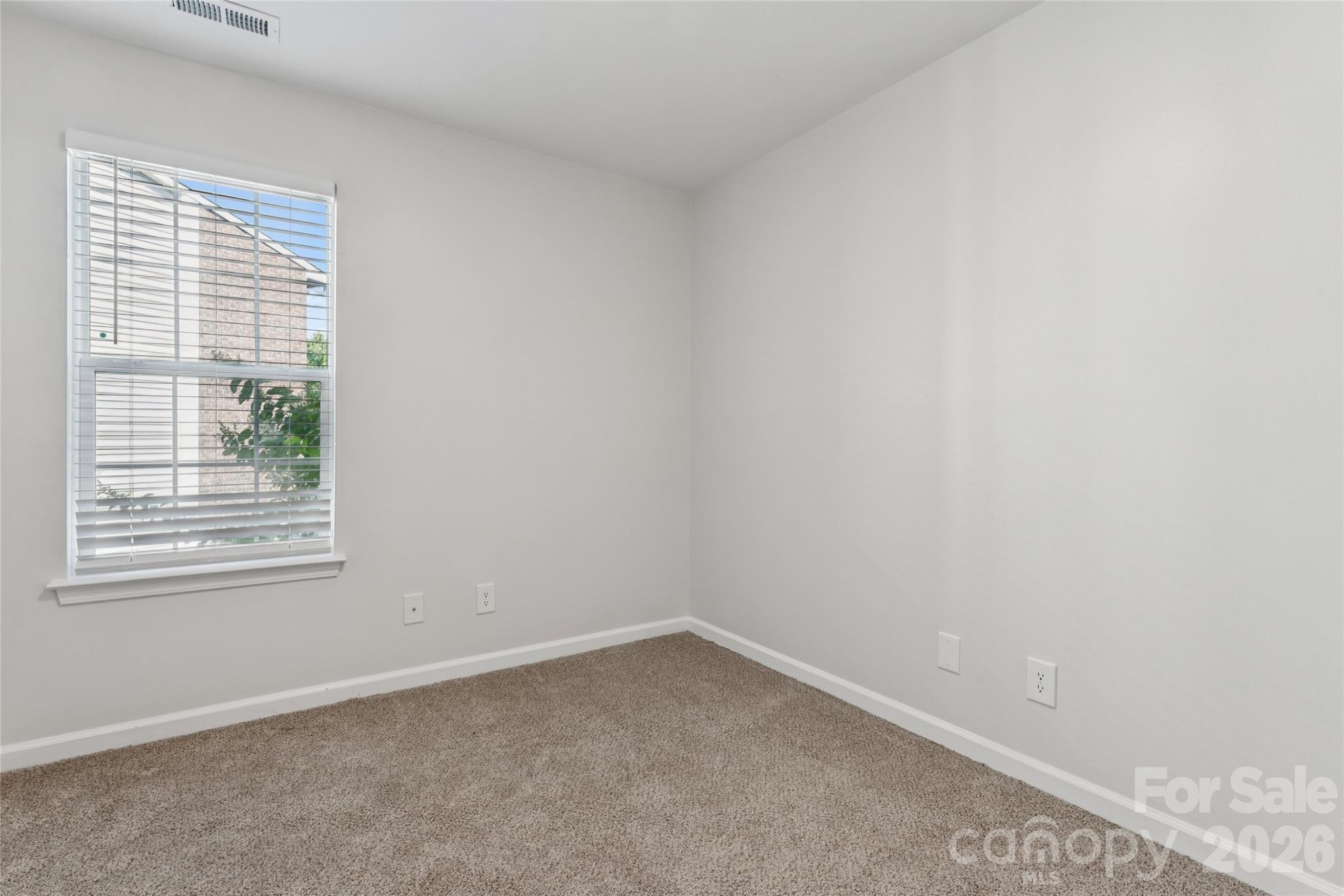 1638 Arlyn Circle #G — Charlotte