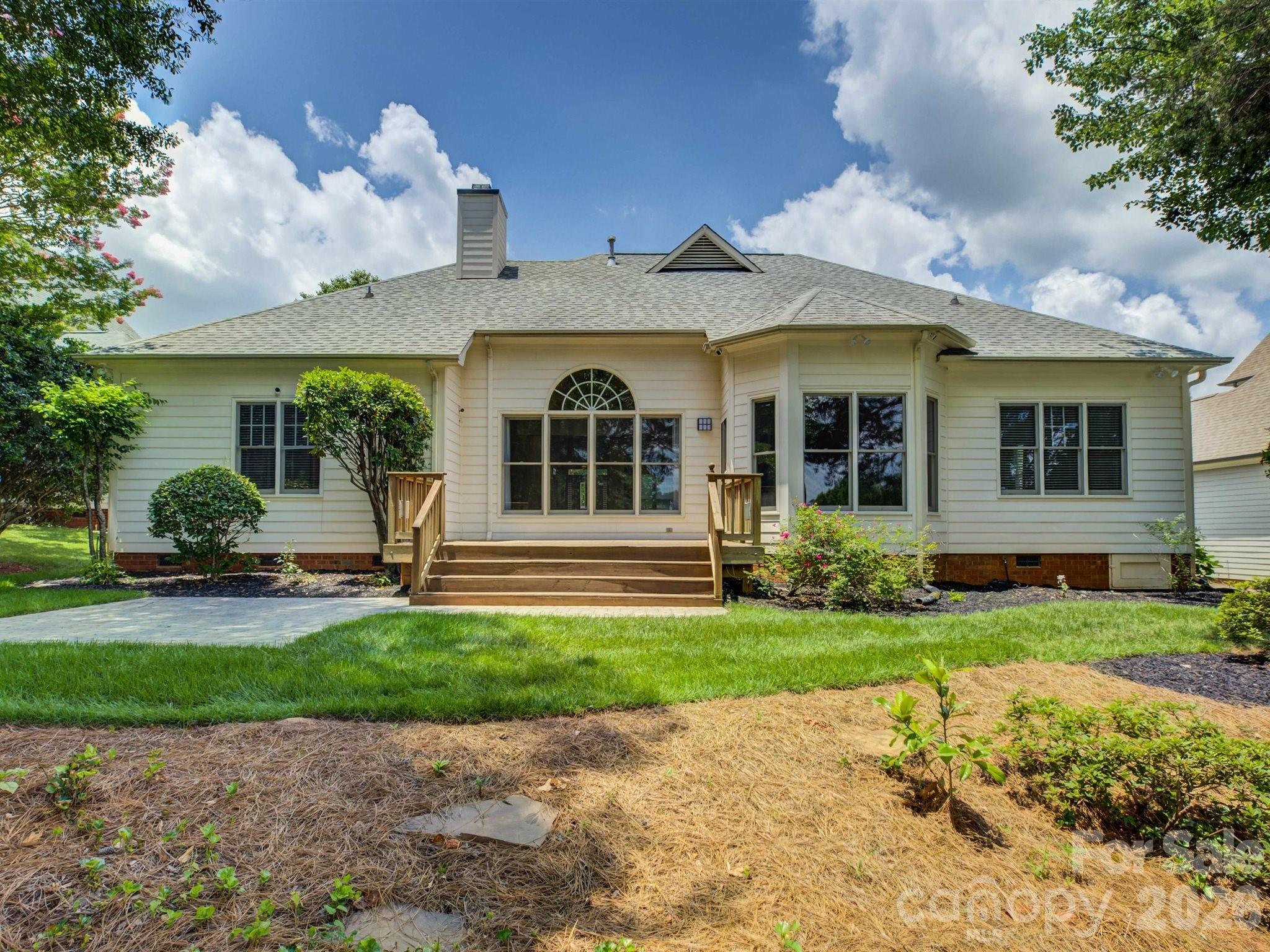 10119 Victoria Mill Court — Charlotte