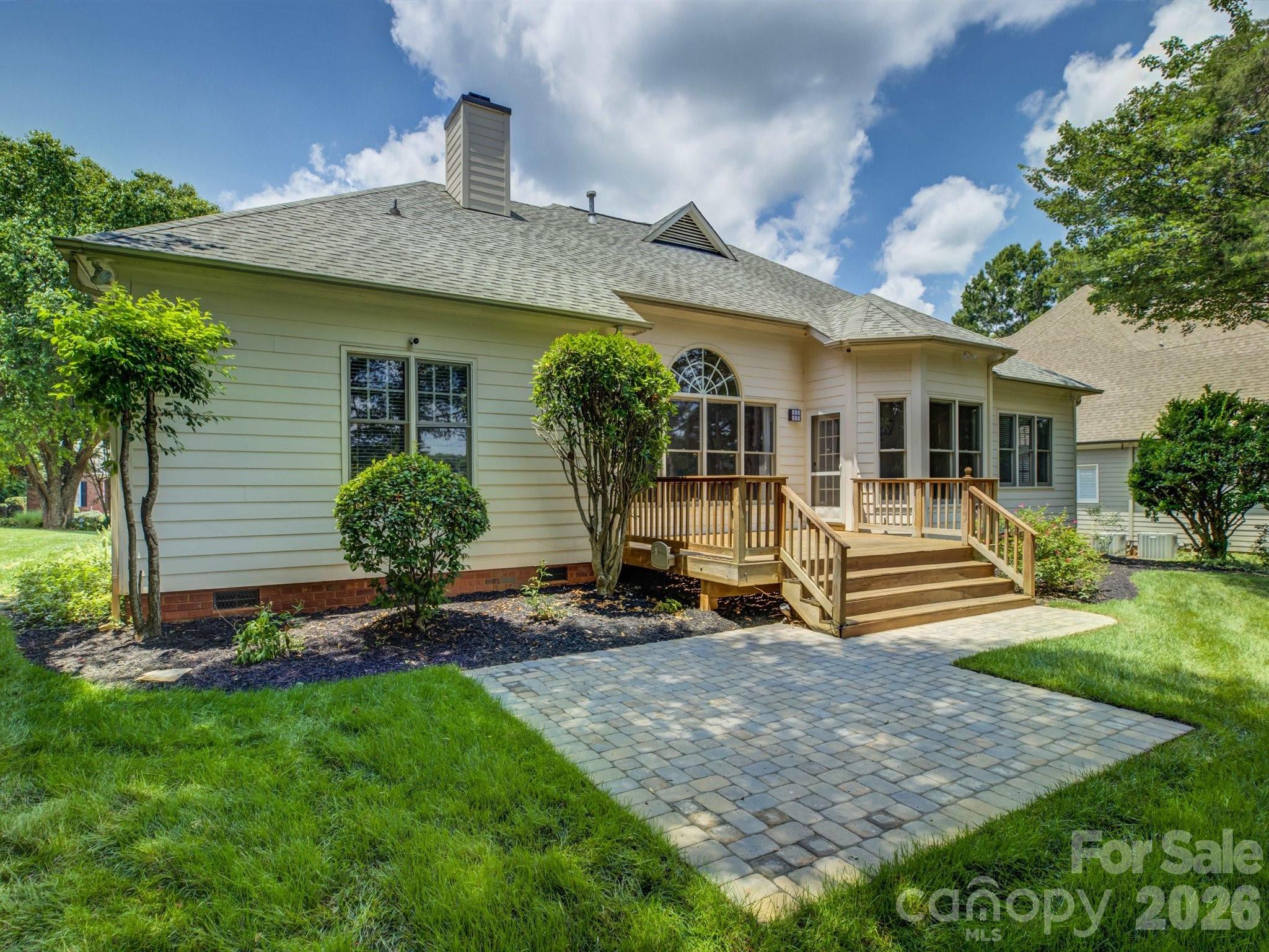 10119 Victoria Mill Court — Charlotte