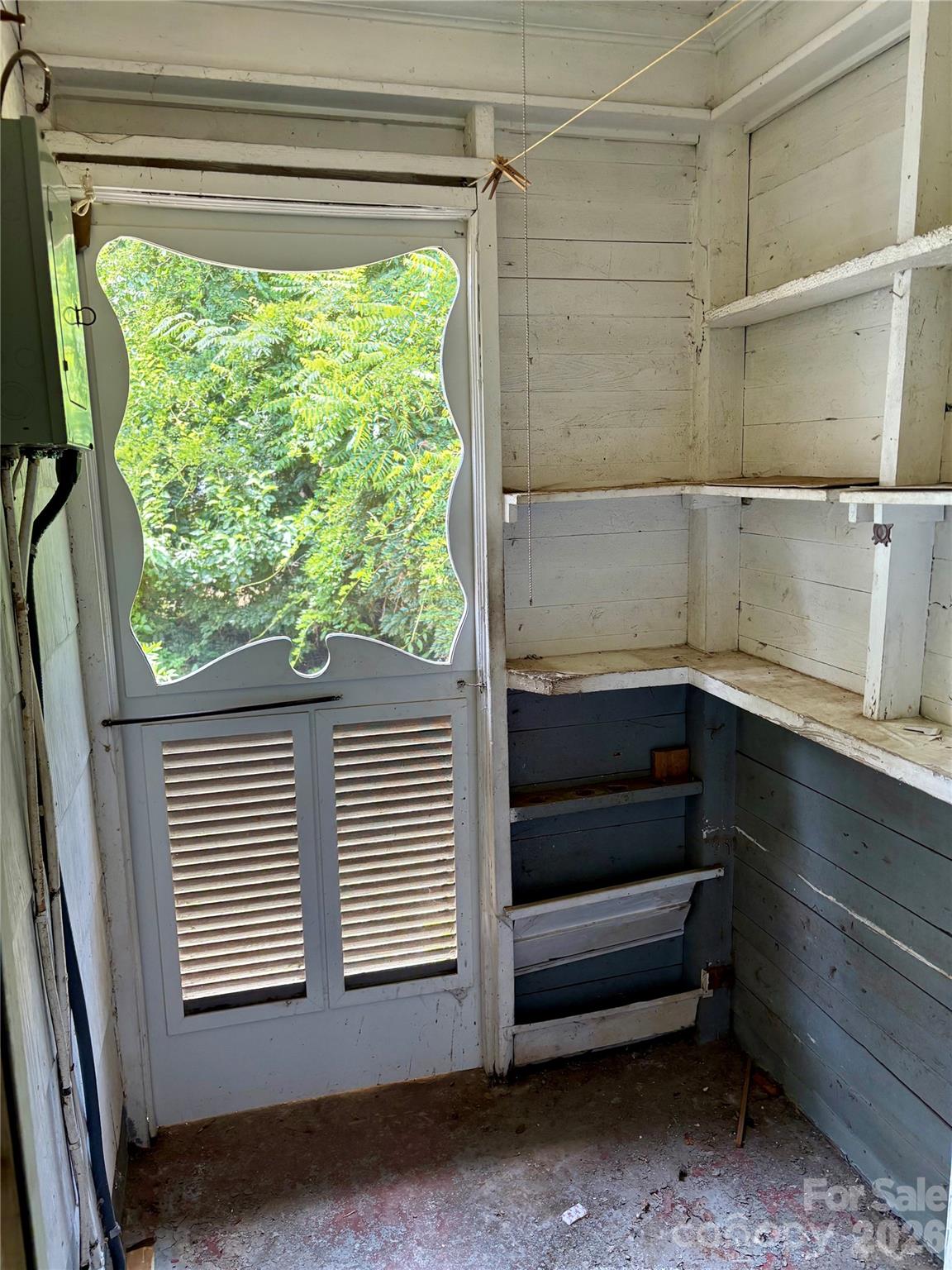 406 Circle Drive W — Shelby