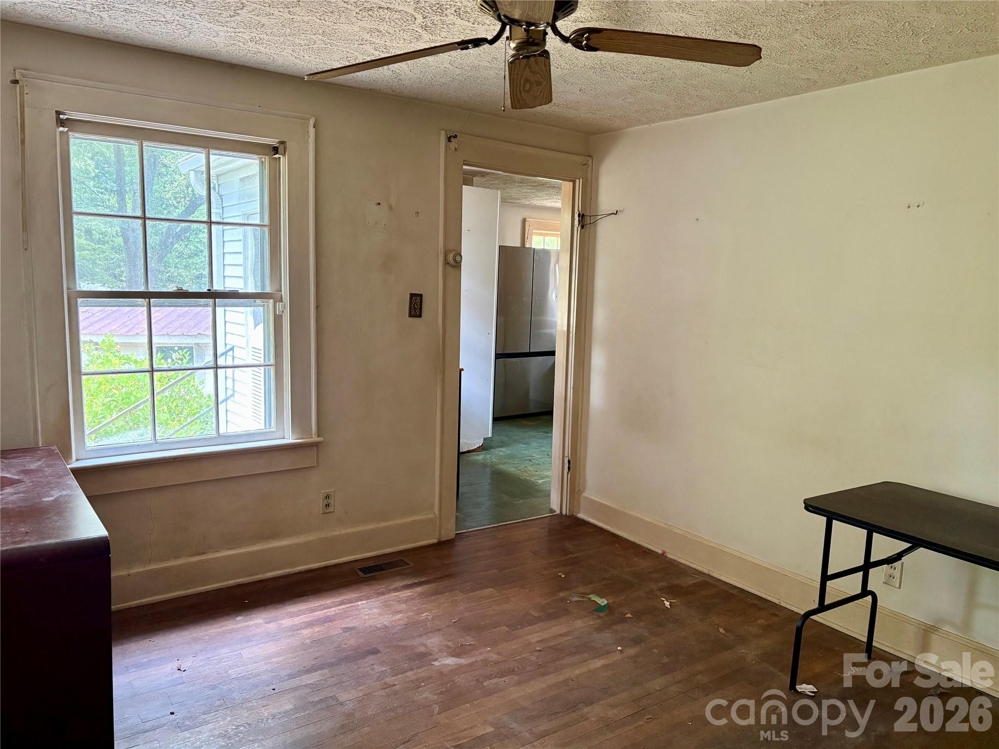 406 Circle Drive W — Shelby