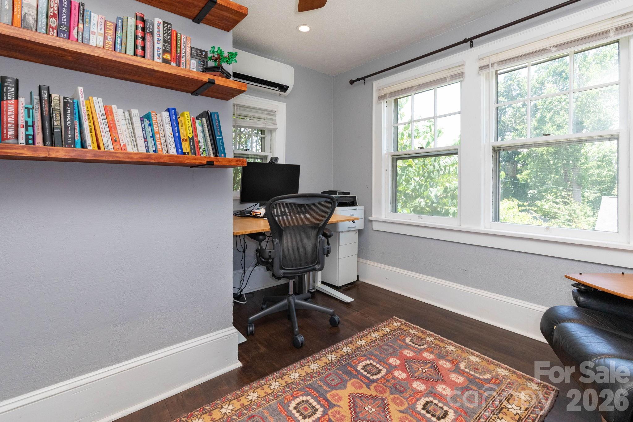 164 Laurel Loop — Asheville